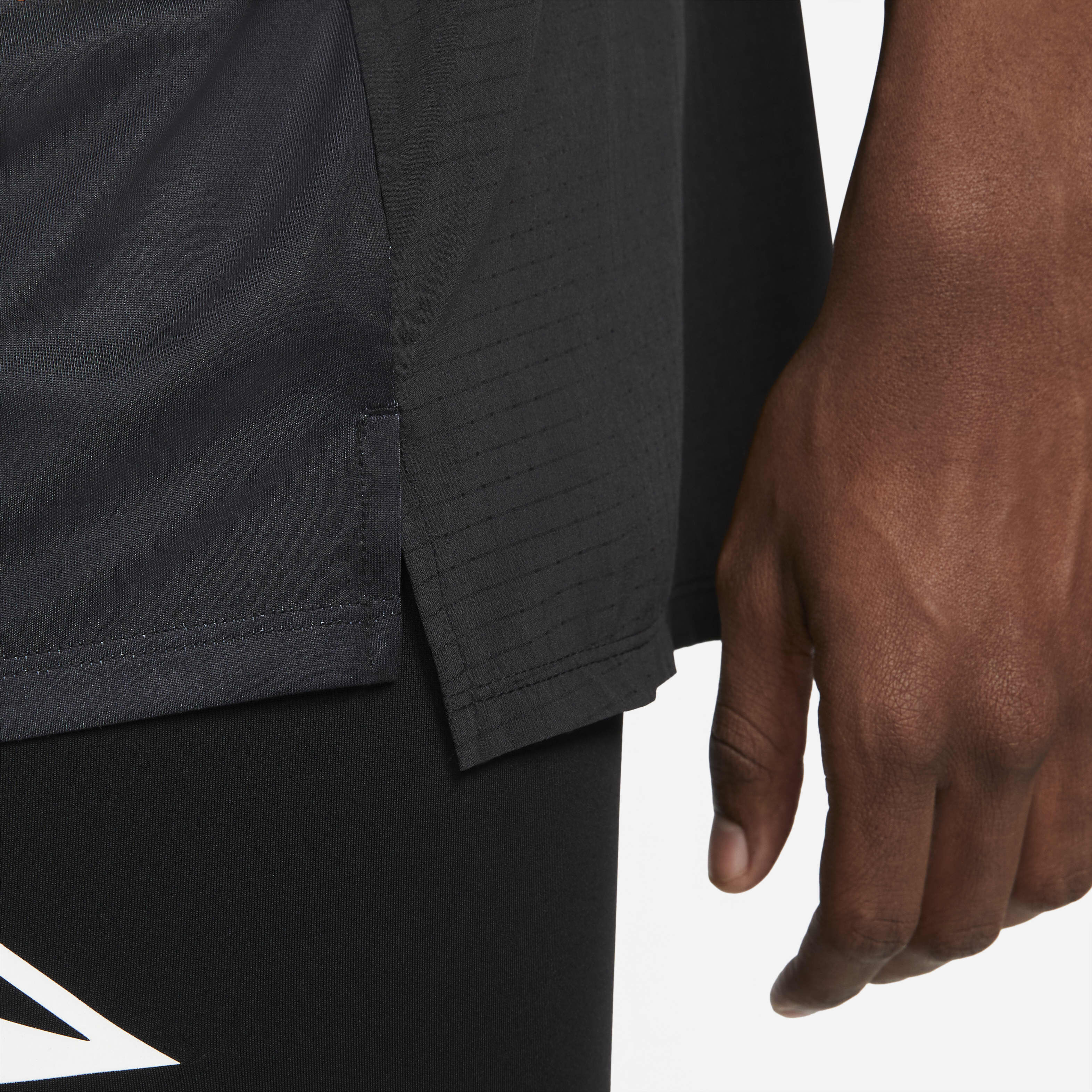 Nike Dri-FIT Trail Rise 365 image number 4