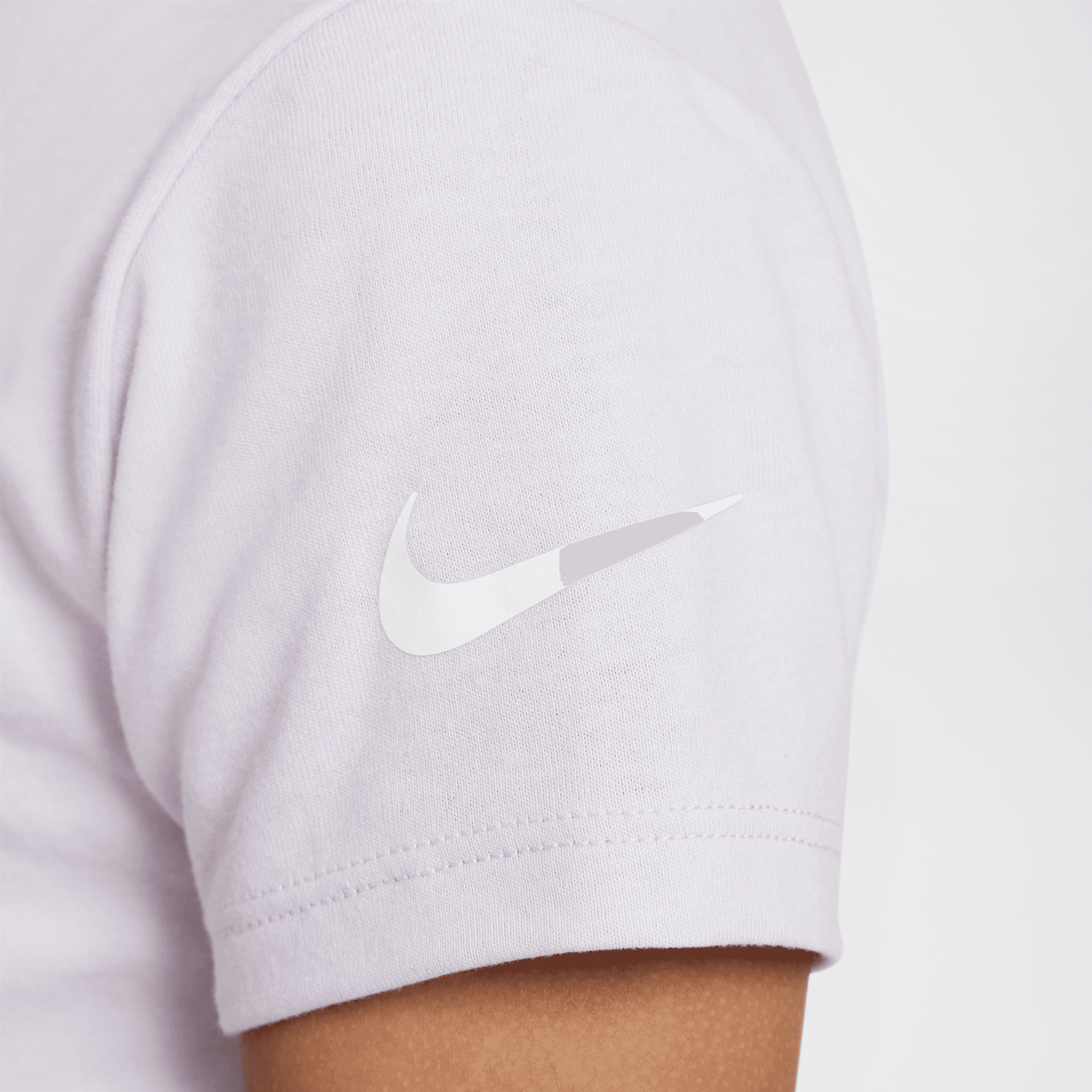 Nike Essentials image number 4