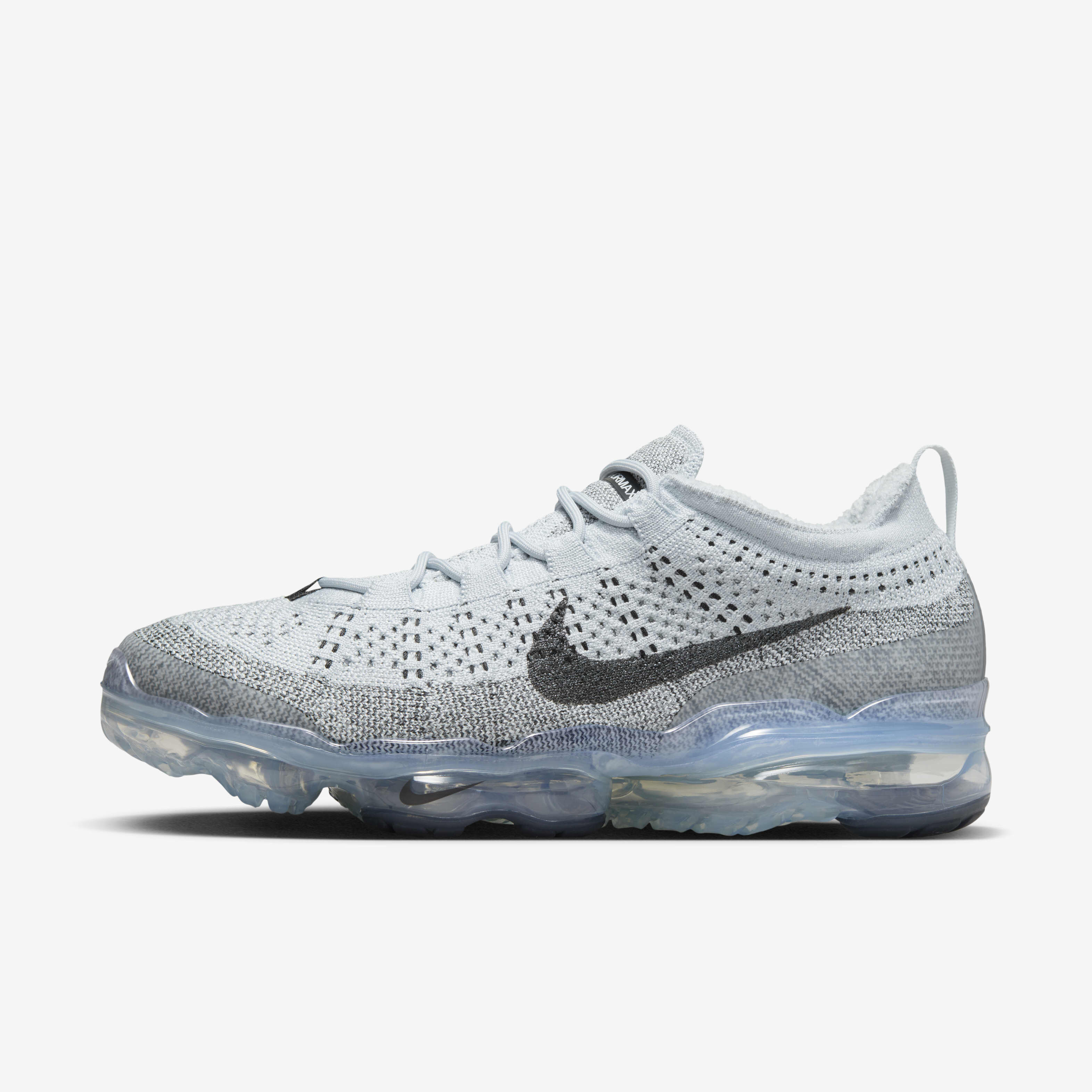 All white nike vapormax flyknit top