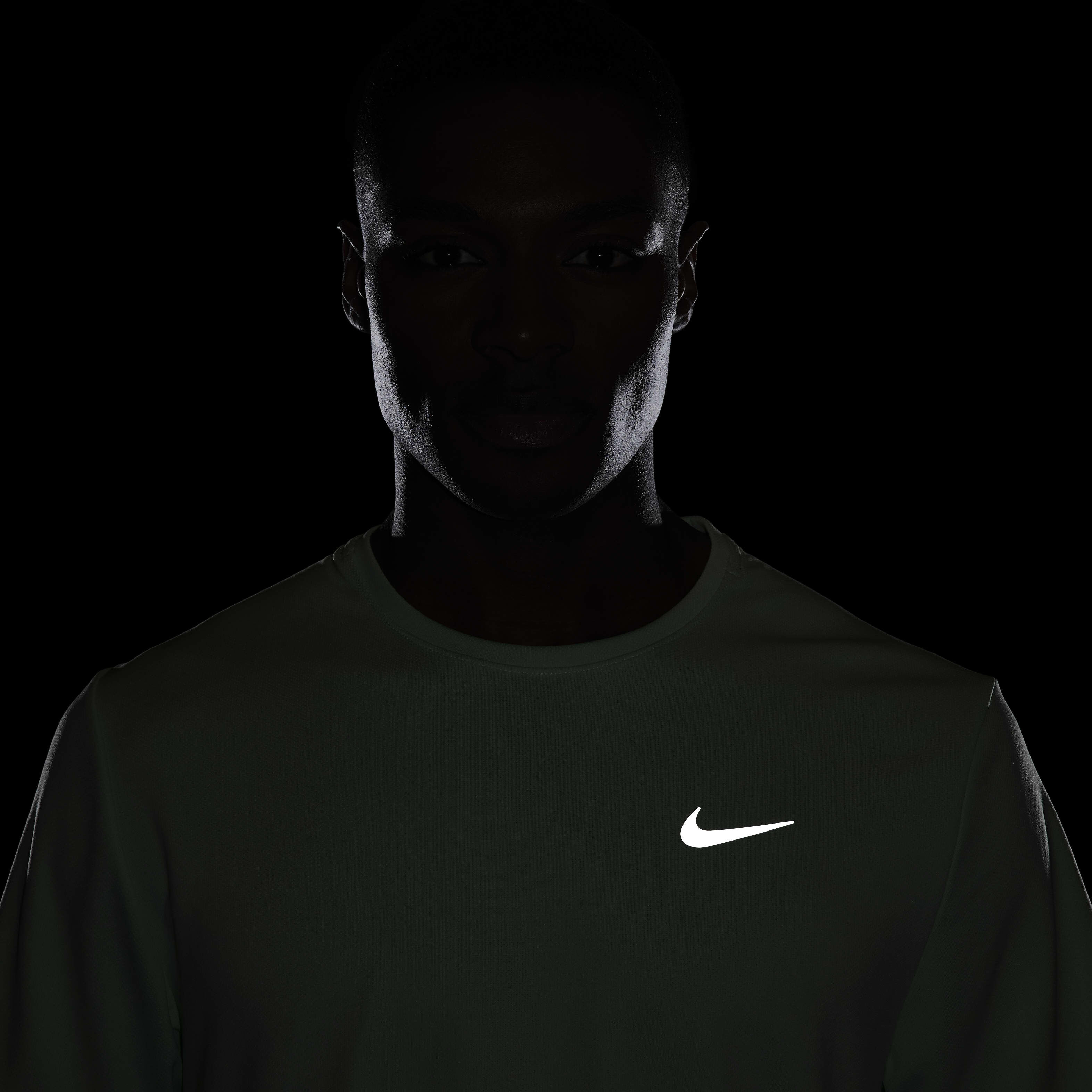 Nike Miler image number 5