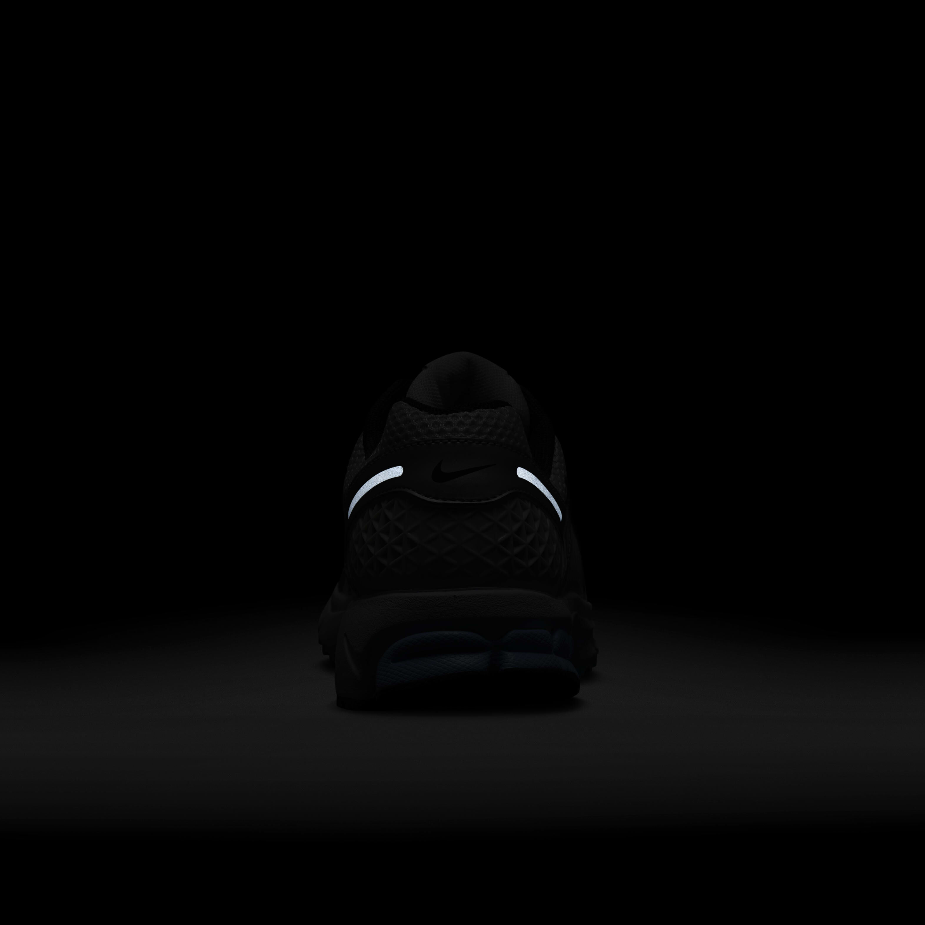 Nike Zoom Vomero 5 image number 9