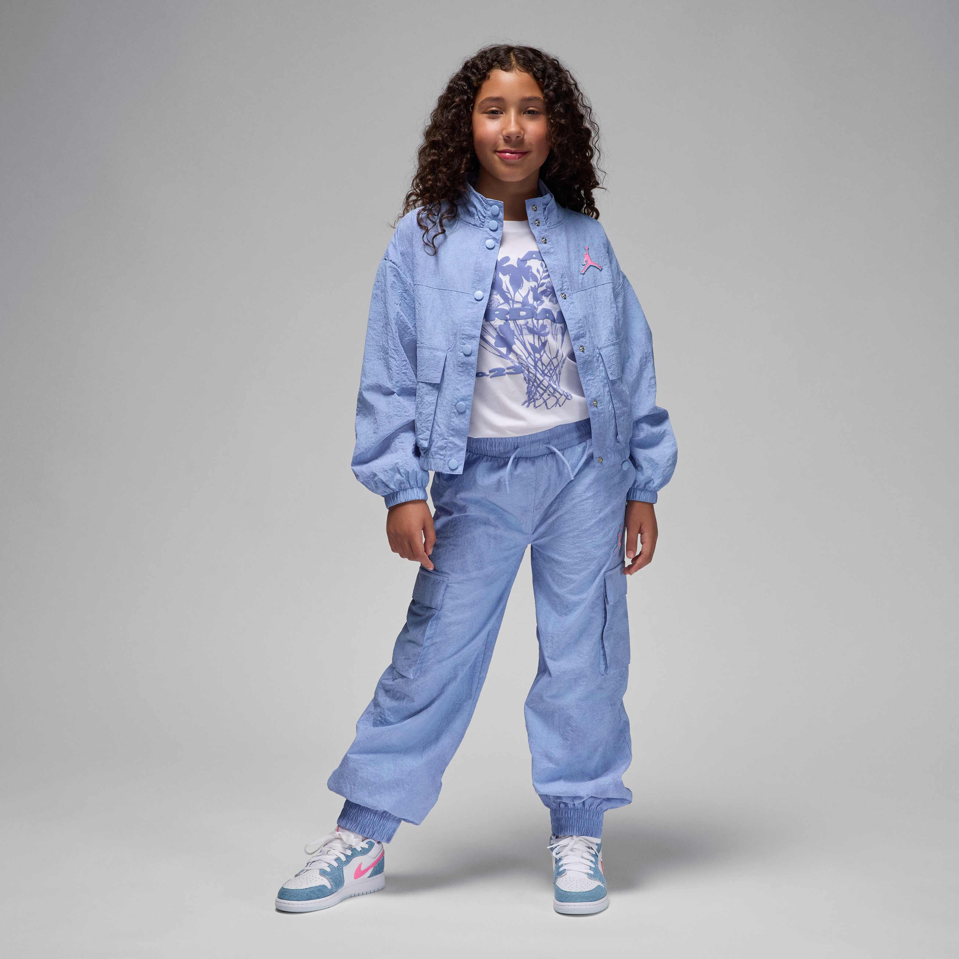 جوردن بلو جينز أند بلينج image number 6