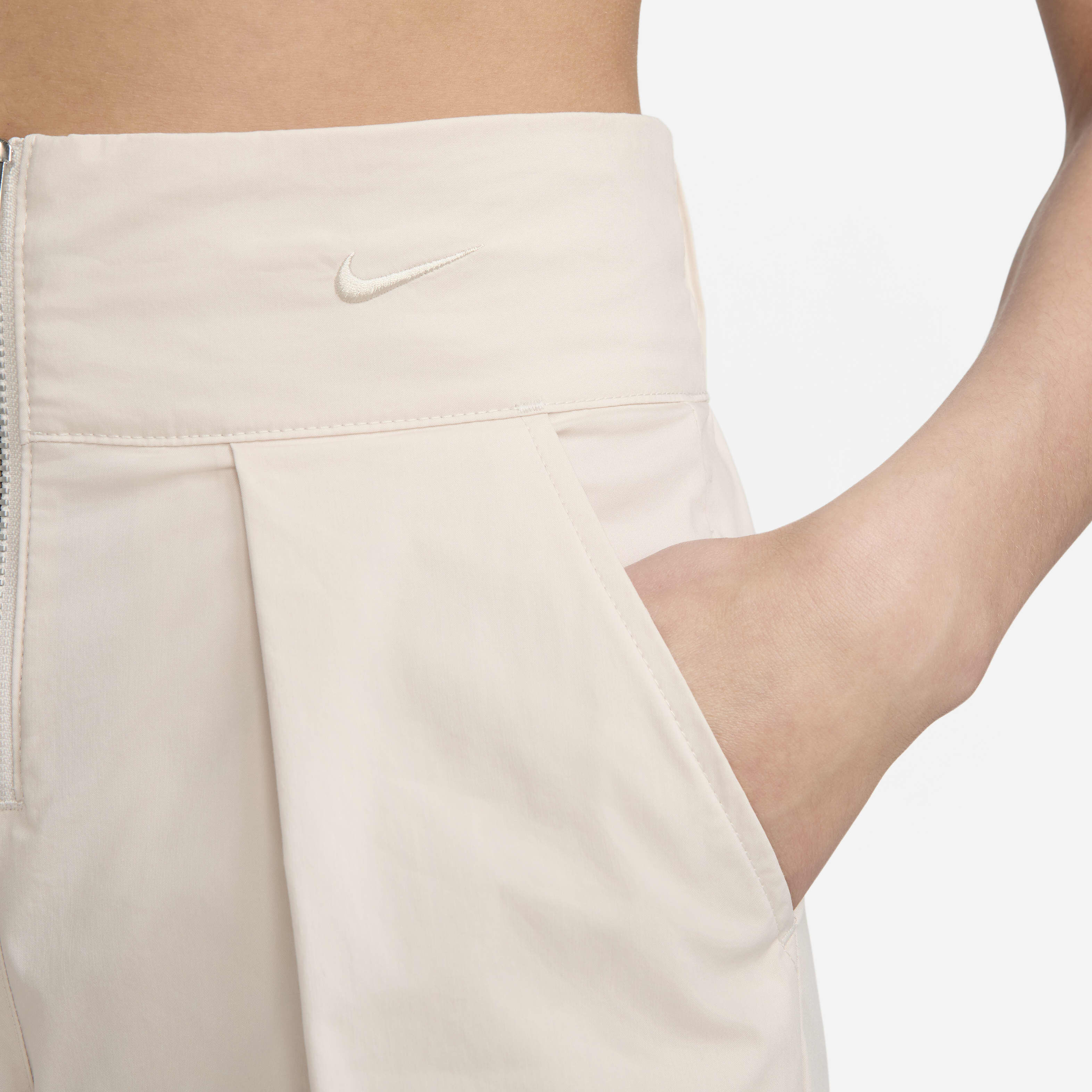 نايكي سبورتسوير كوليكشن image number 2