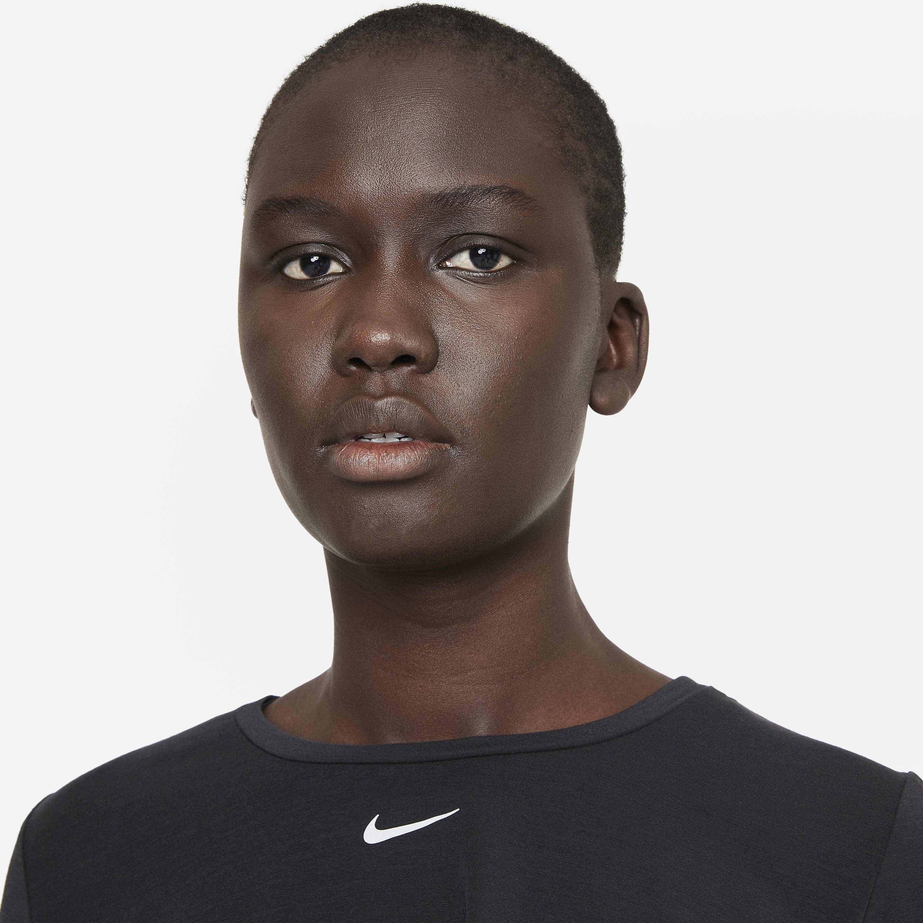 Nike Dri-FIT One Luxe image number 2