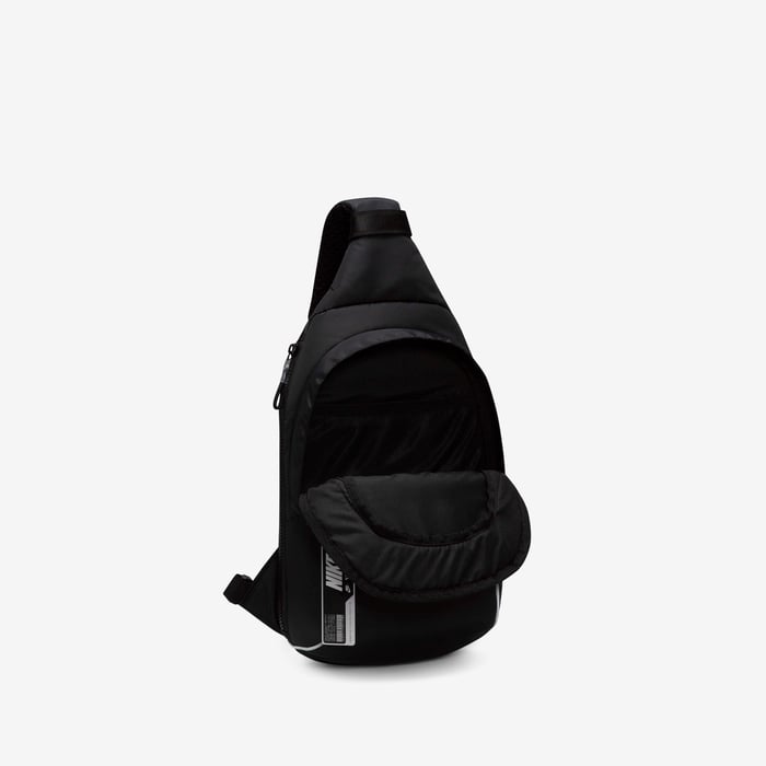 Nike Sportswear Essentials image number 4 Nike Sportswear Essentials image number 4