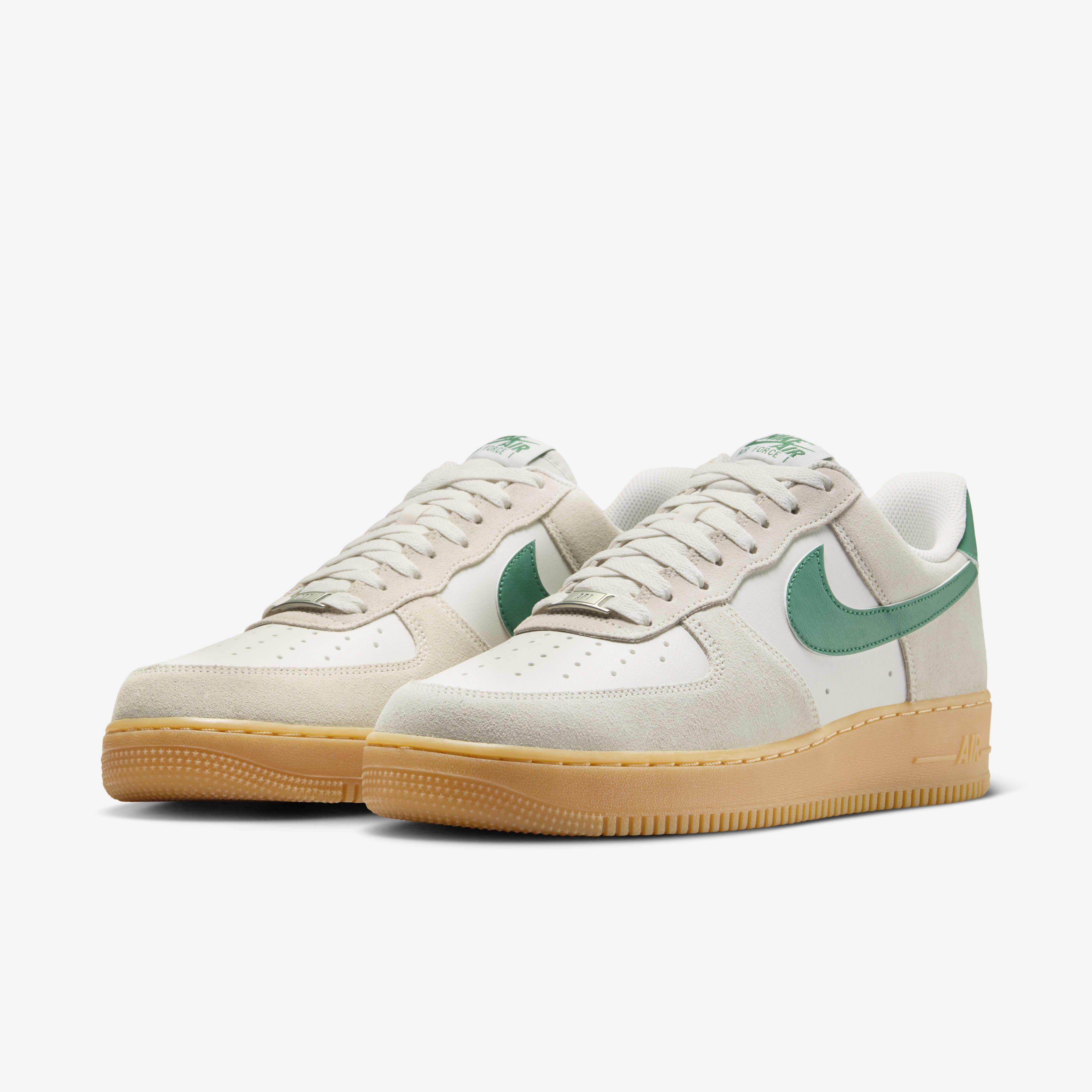 Nike Air Force 1 '07 LV8 image number 4