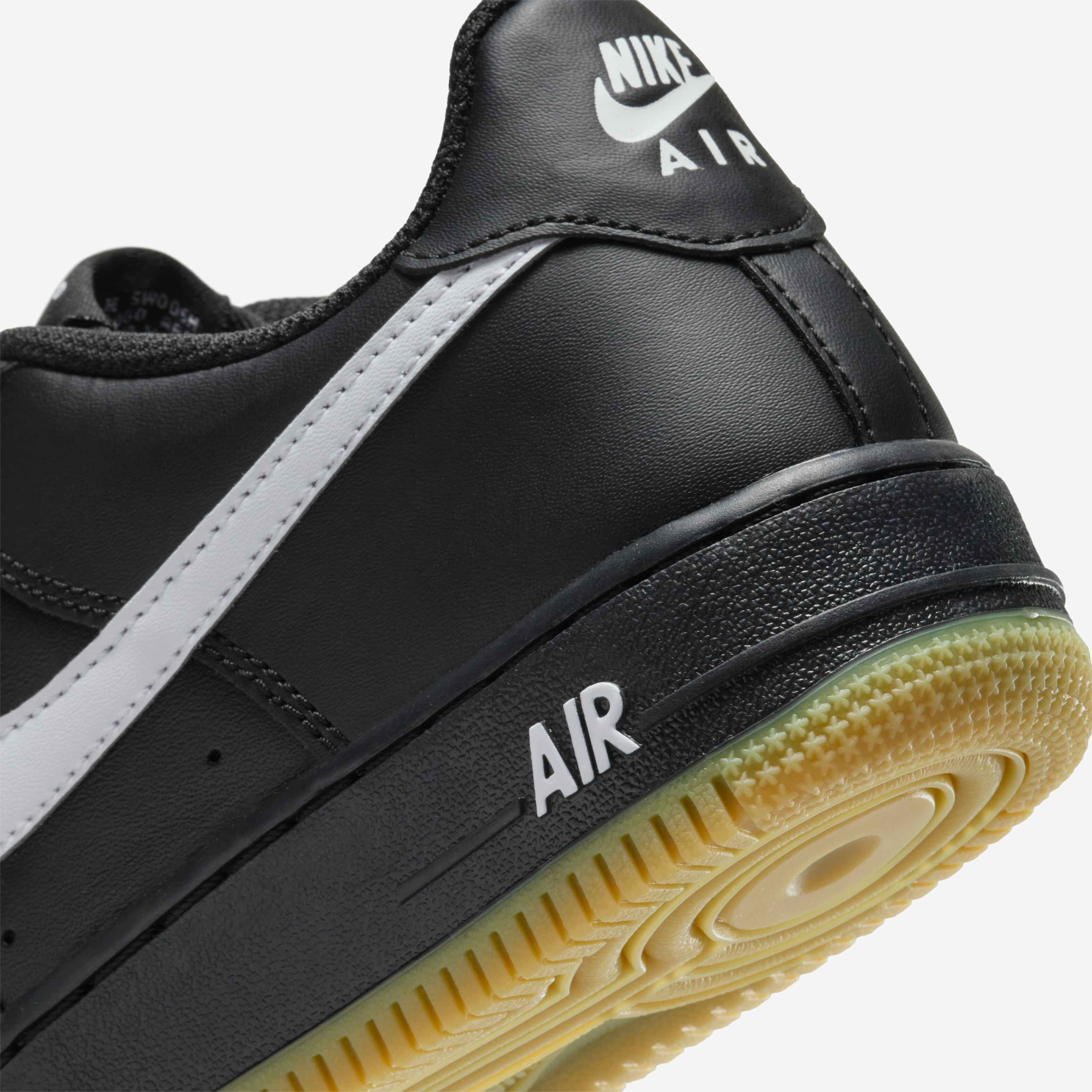 Nike Air Force 1 LV8 image number 7