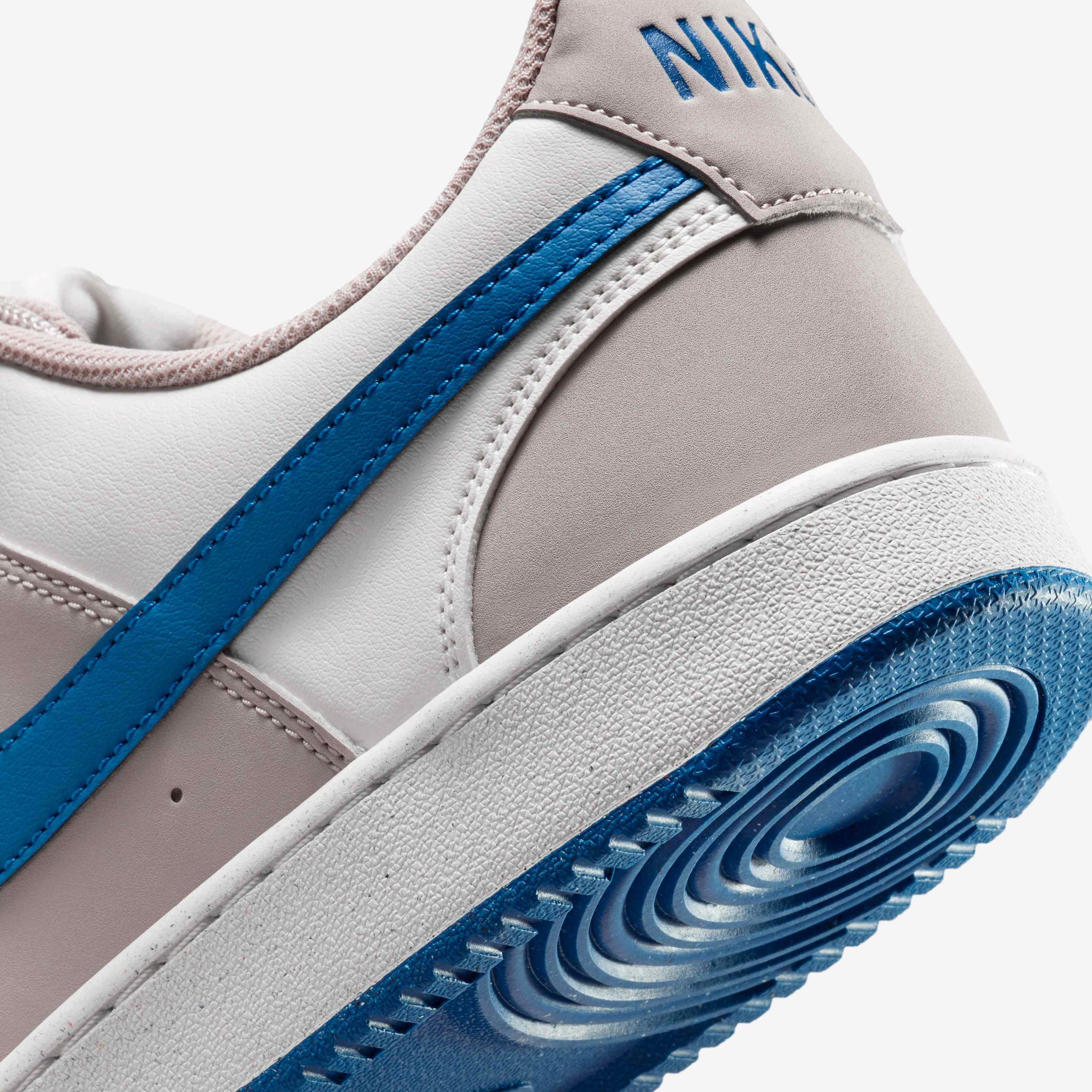 نايكي كورت فيجن لو image number 7