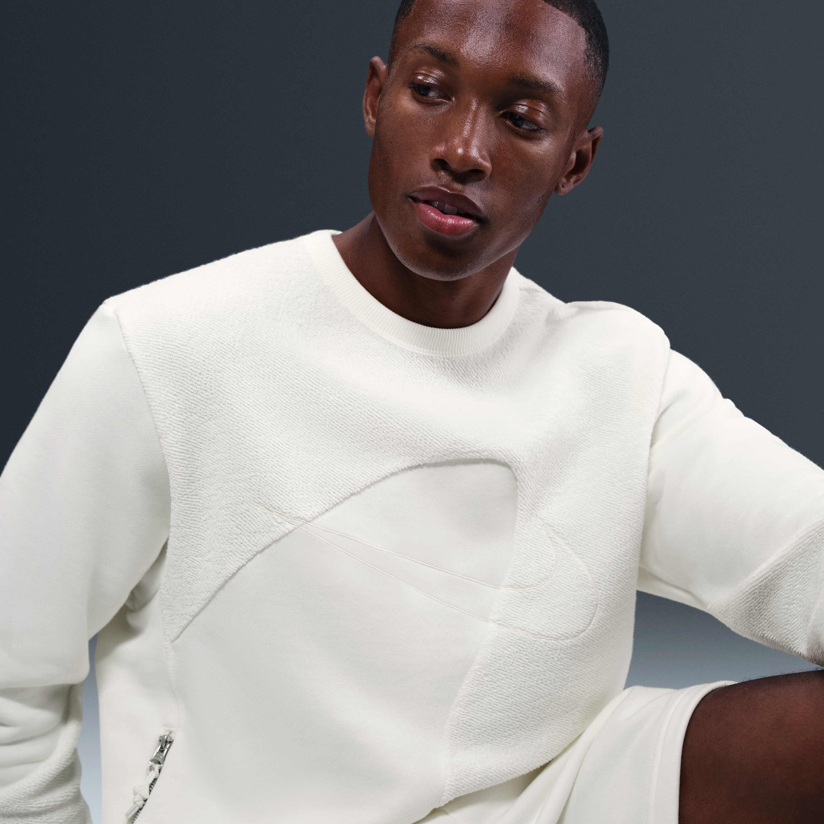 يانيس ستاندرد ايشيو image number 2