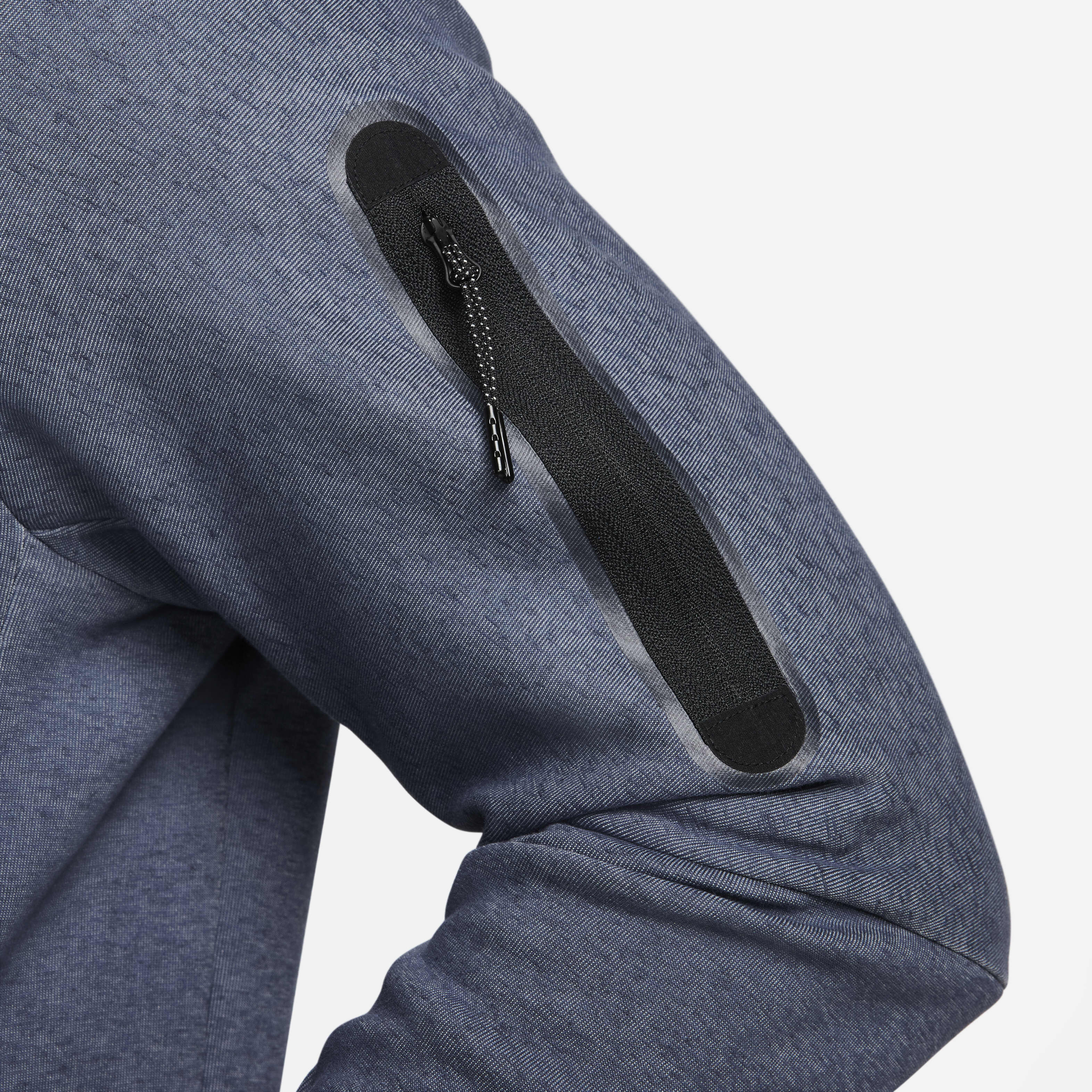 F.C. برشلونة تك فليس ويندرانر البديل image number 6