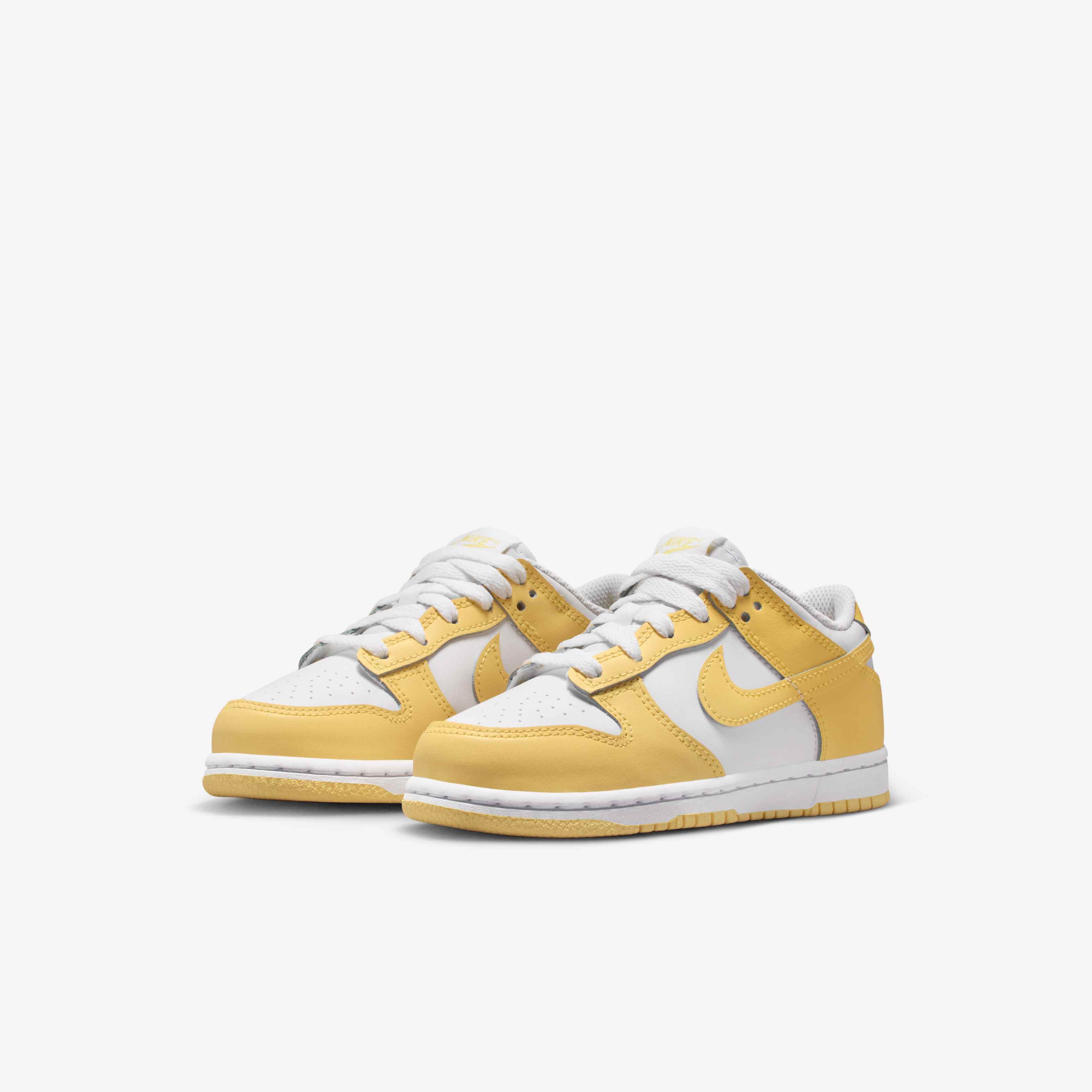 Nike Dunk Low image number 4