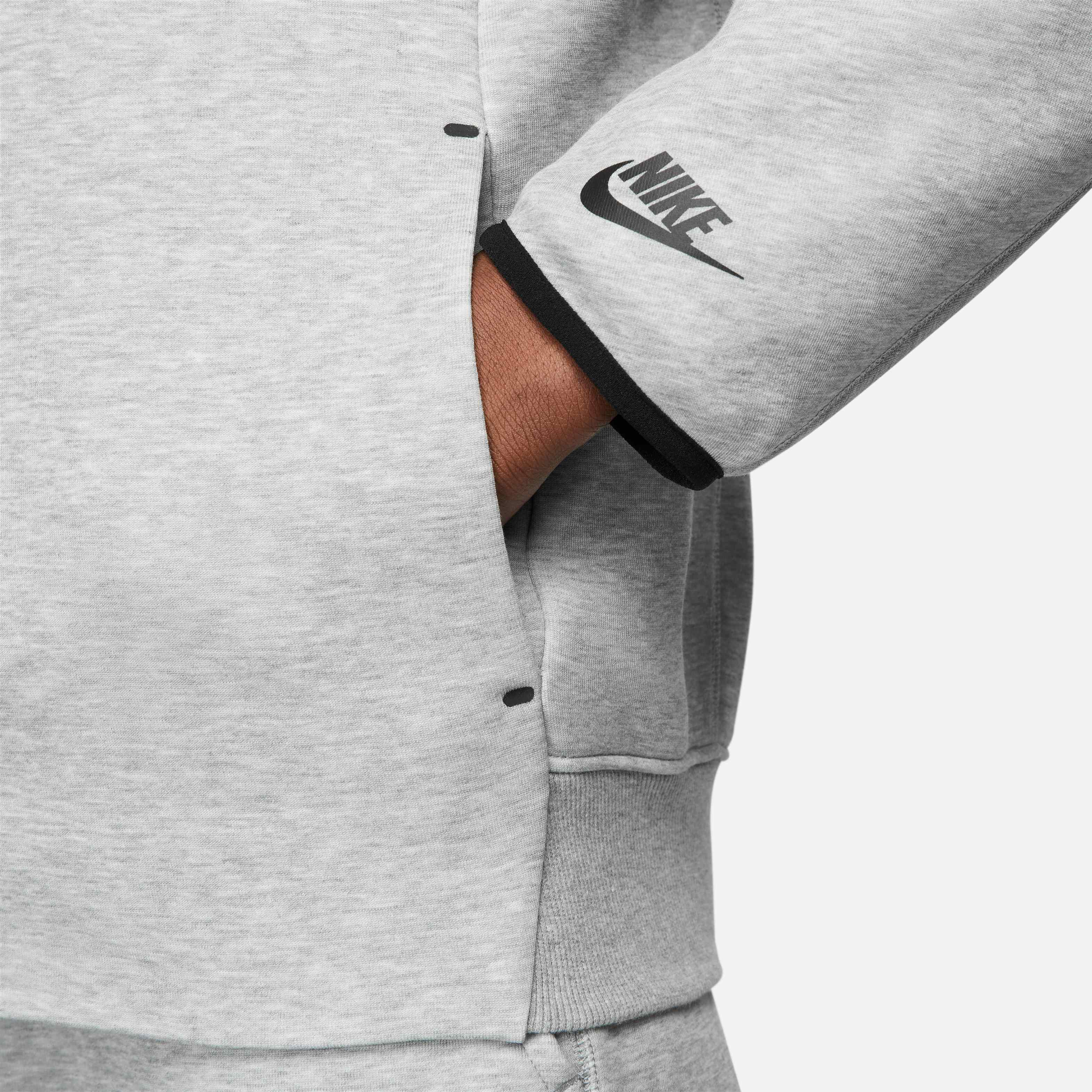 Nike Sportswear Tech Fleece image number 3