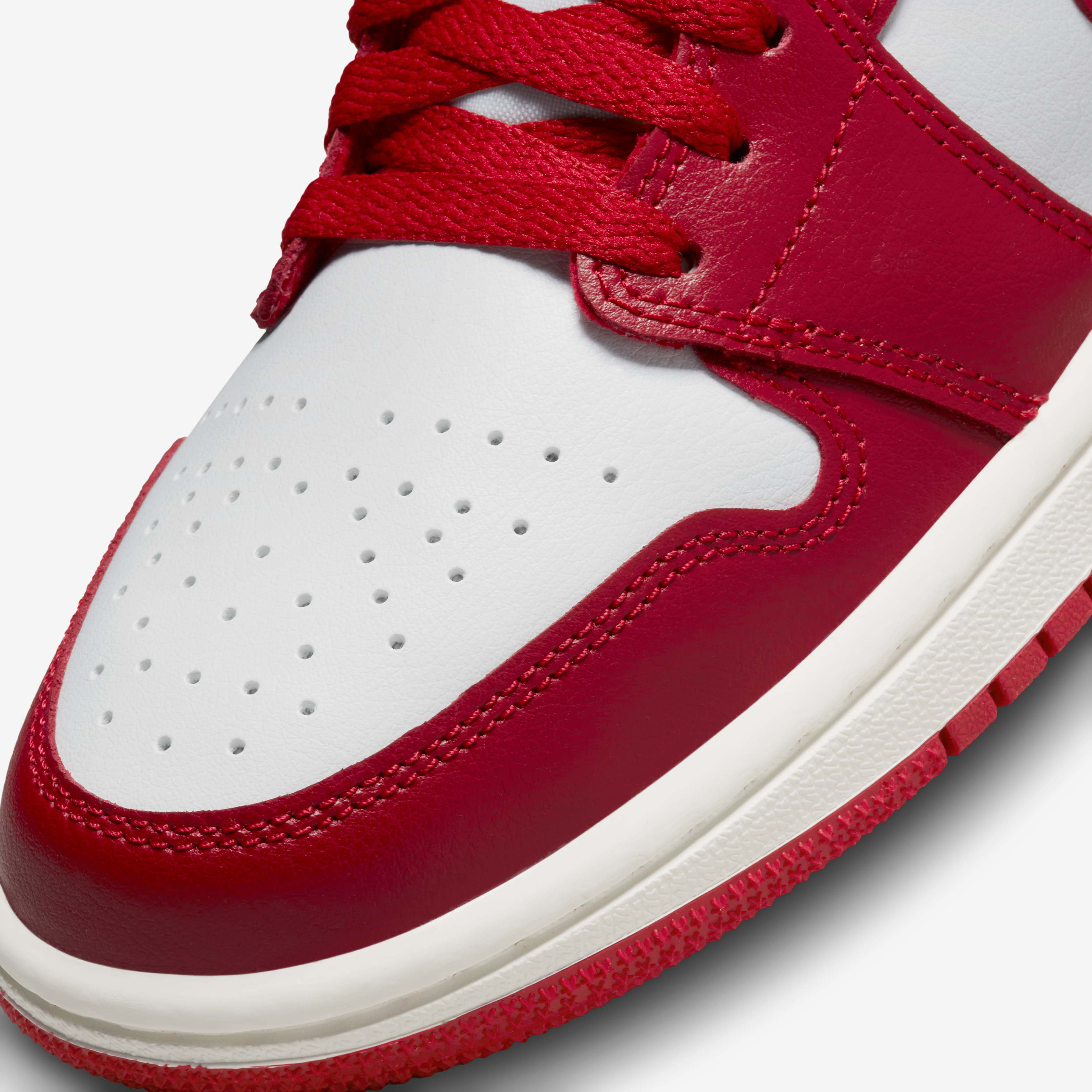 Air Jordan 1 Low image number 6