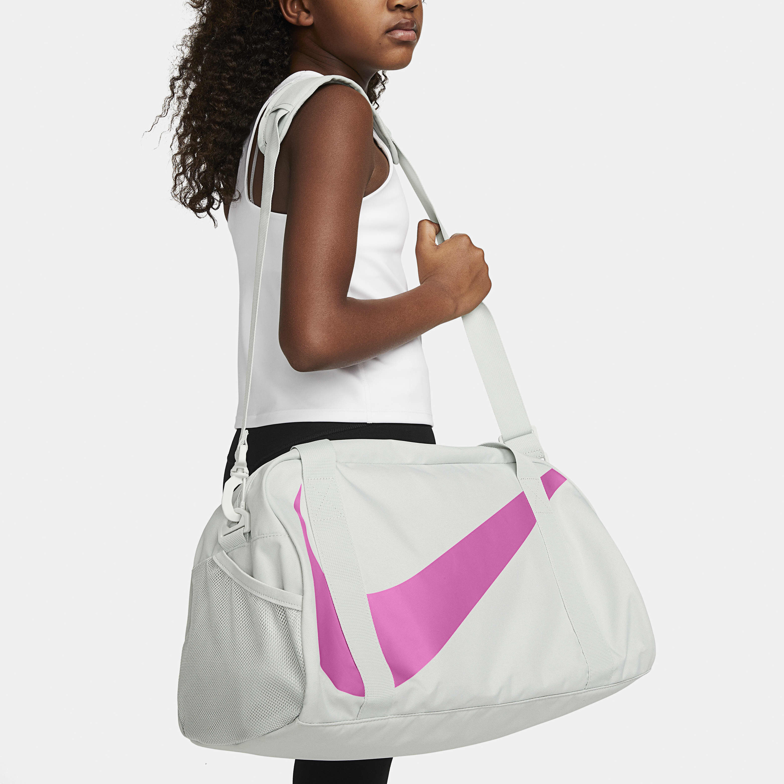 نايكي جيم كلوب image number 1