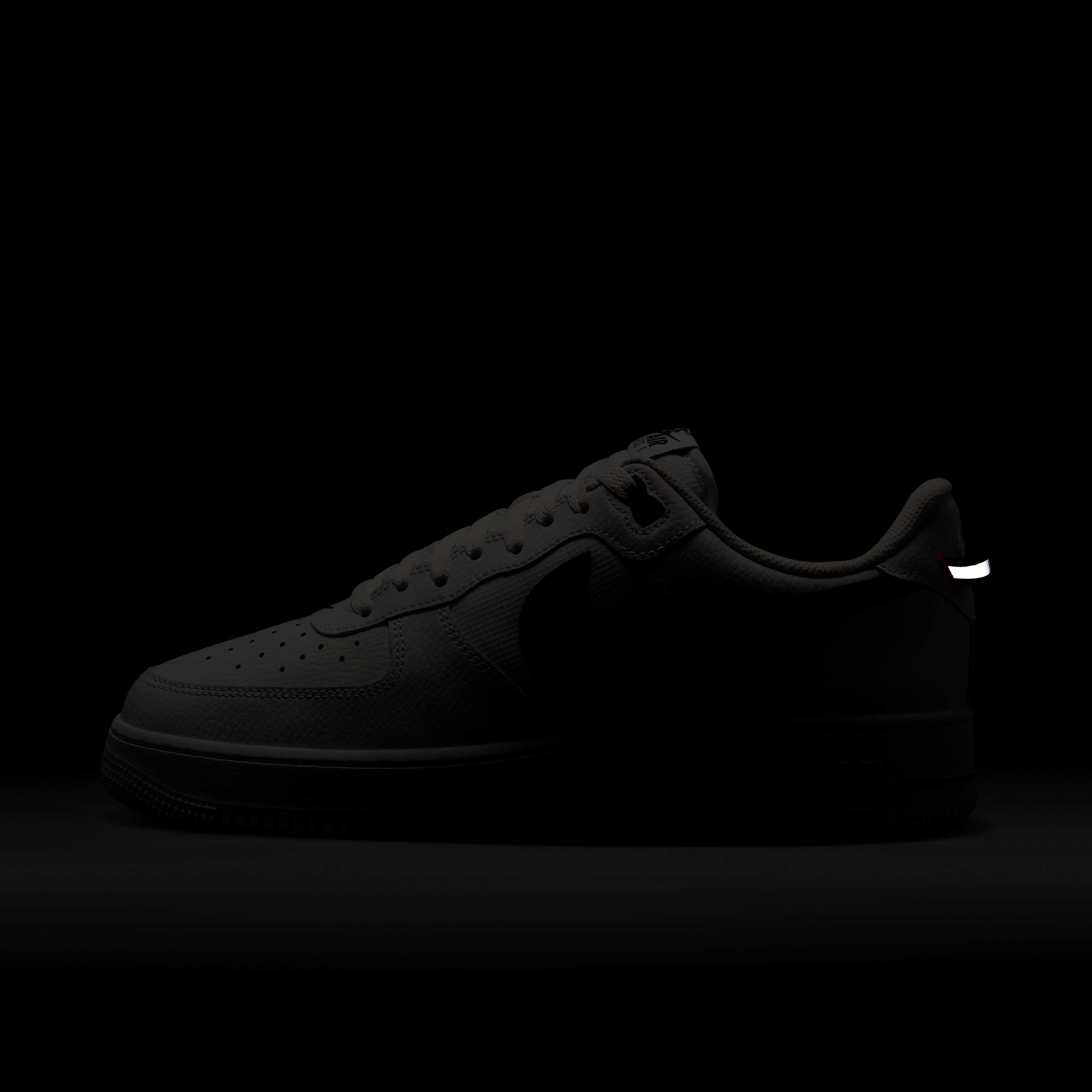 Nike Air Force 1 '07 LV8 image number 8