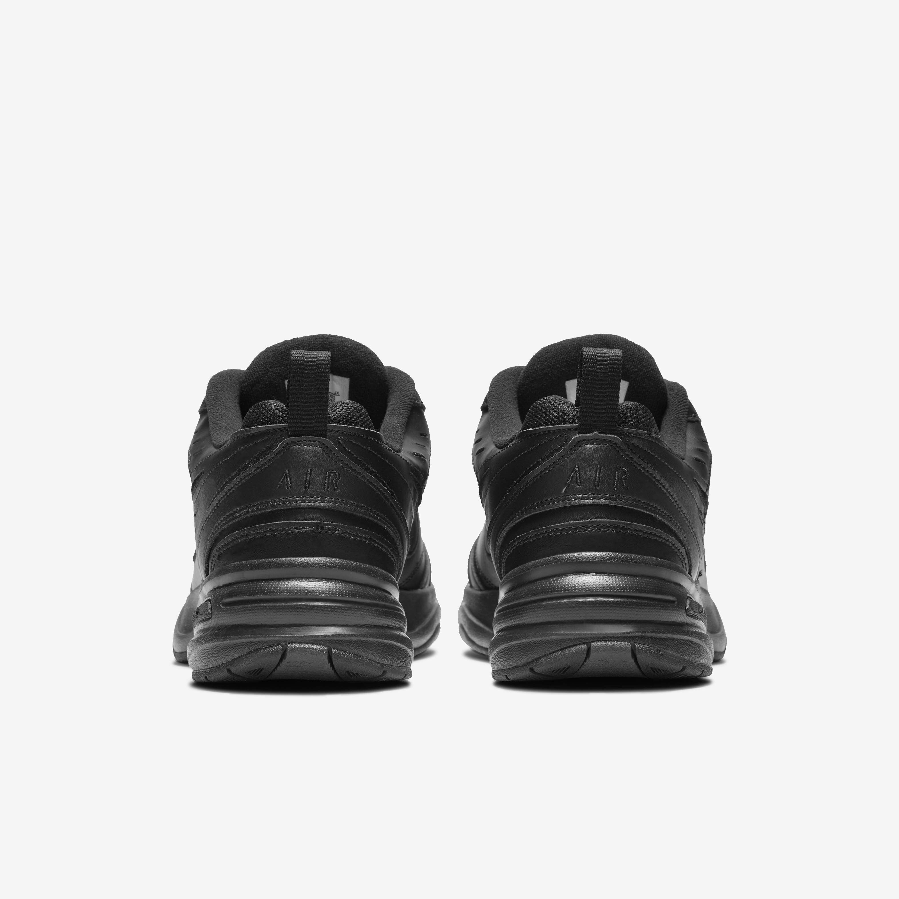 Buy Nike Air Monarch IV Men s Workout Shoes Nike Saudi Official