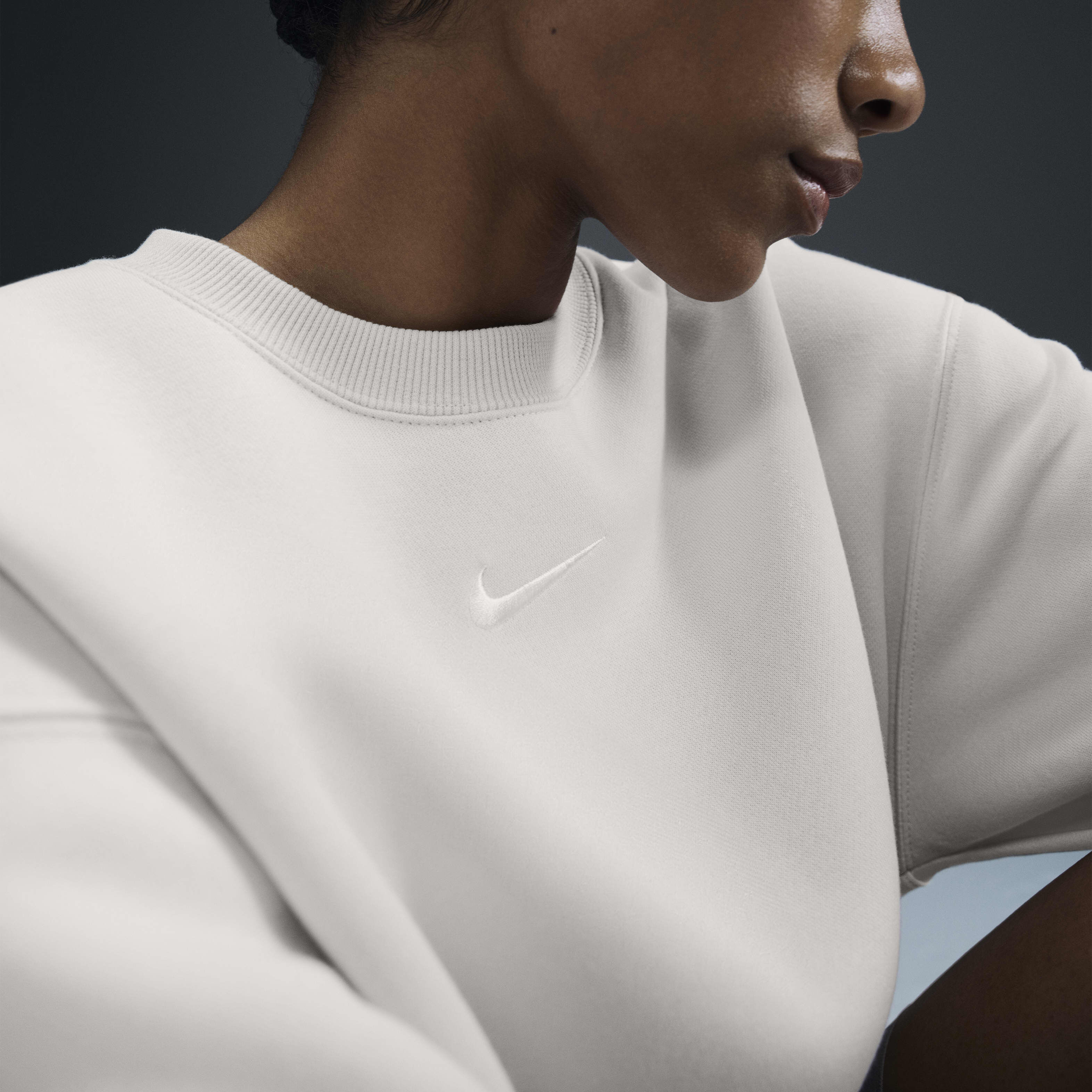 Buy Nike Sportswear Phoenix Fleece Women s Oversized Crew neck Sweatshirt Light Orewood Brown Sail Nike Saudi Official