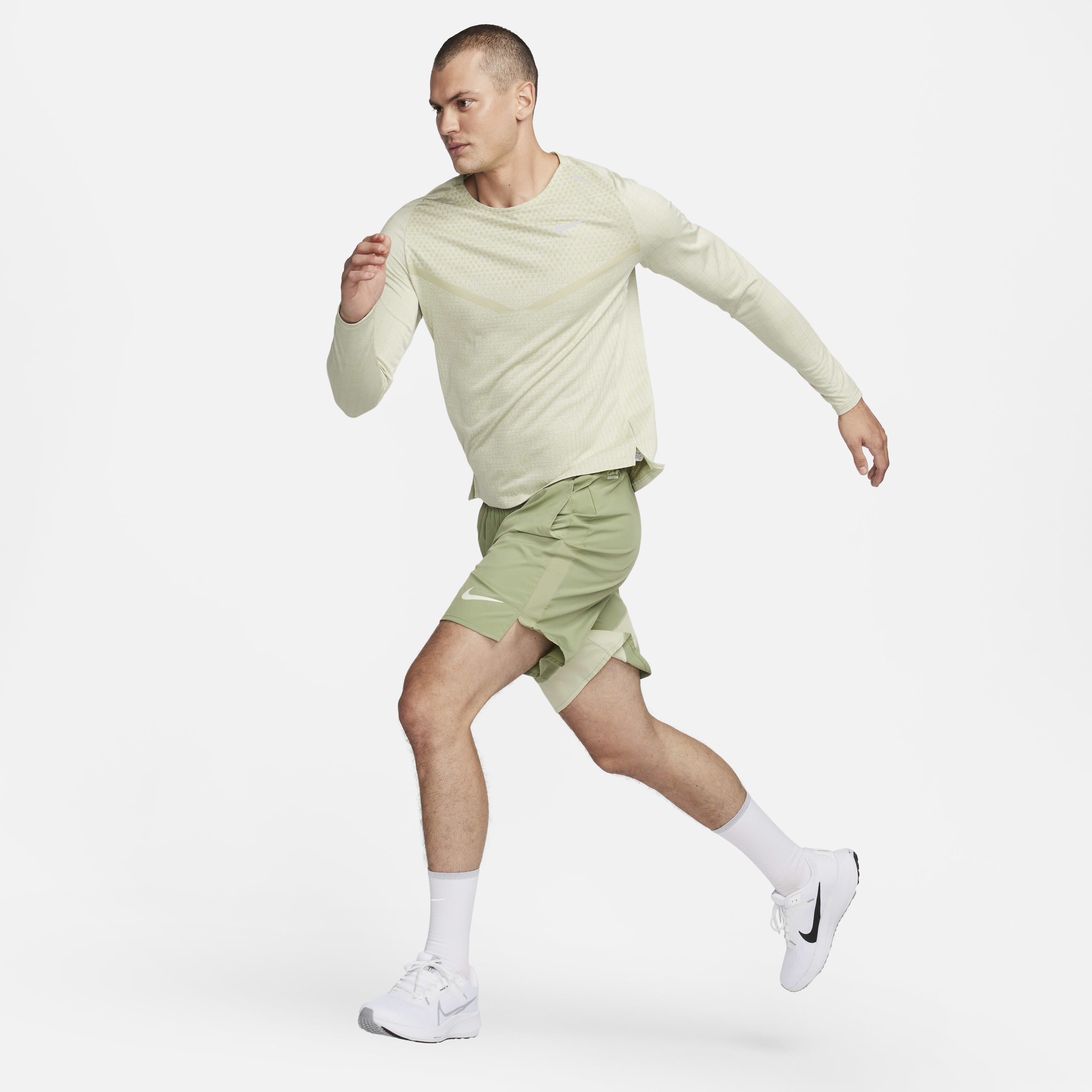 نايكي دراي-فت اي دي في تك-نت الترا image number 6