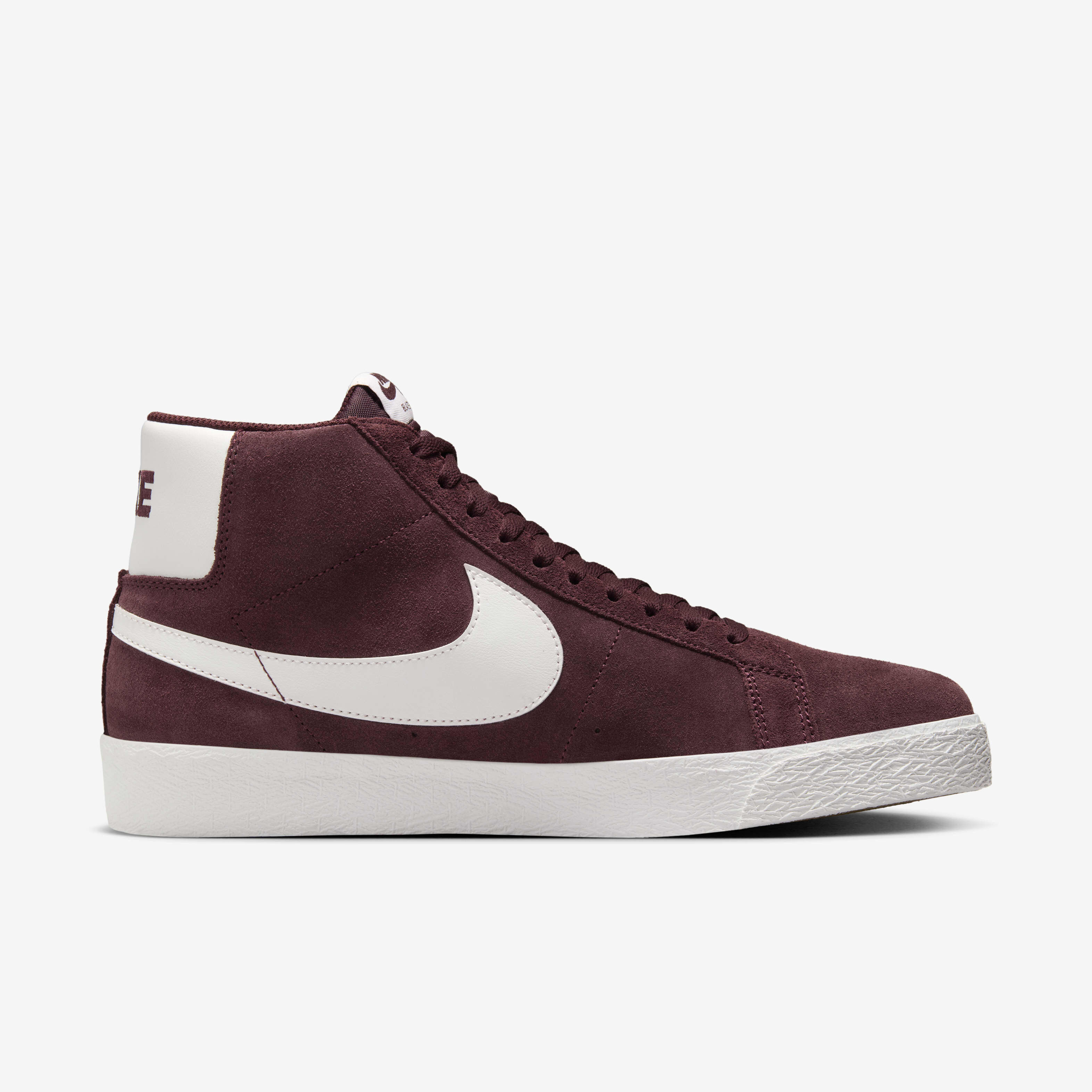 نايكي اس بي زوم بليزر ميد image number 2