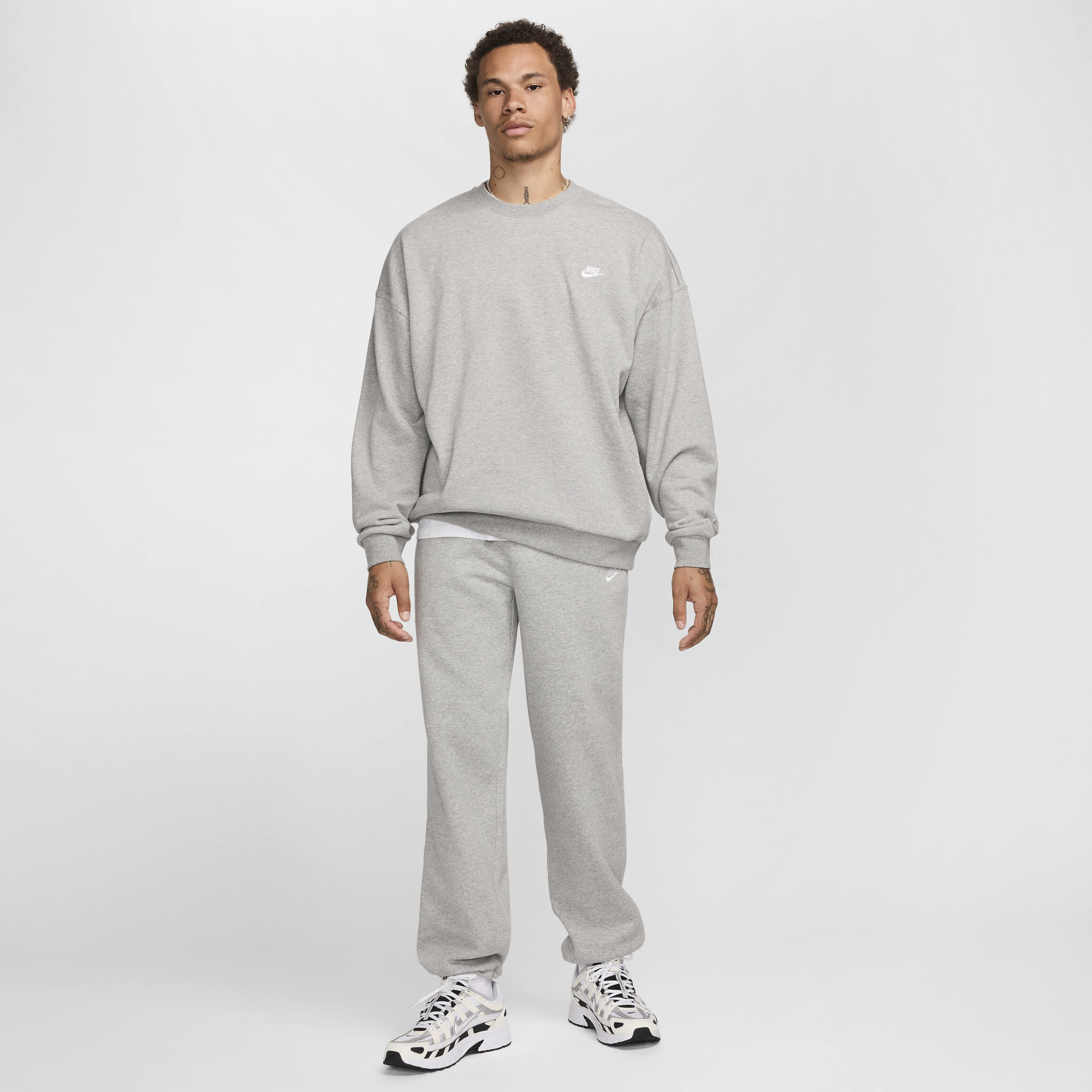 Nike Club Fleece image number 4