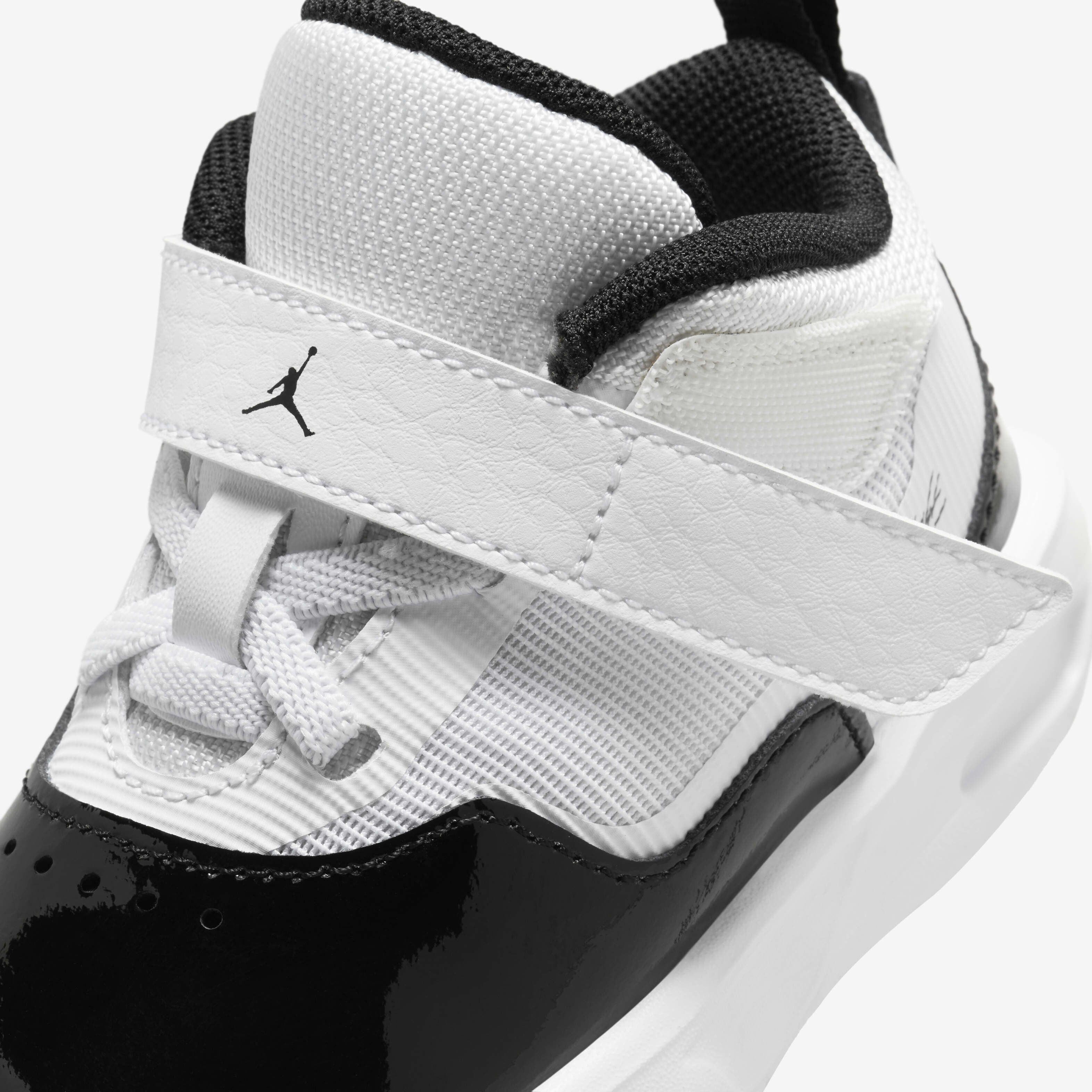 Stay Loyal 3 image number 6