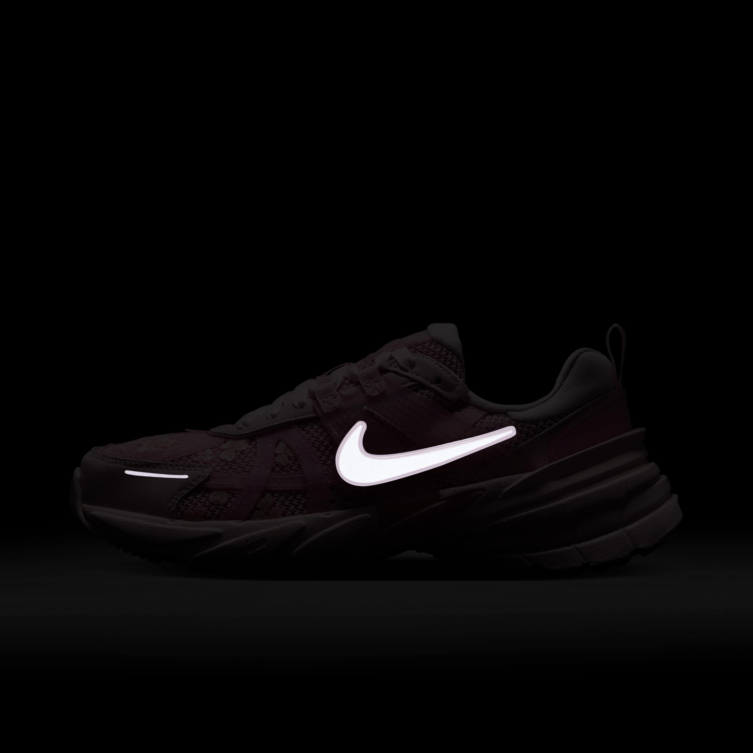 Nike V2K Run image number 8