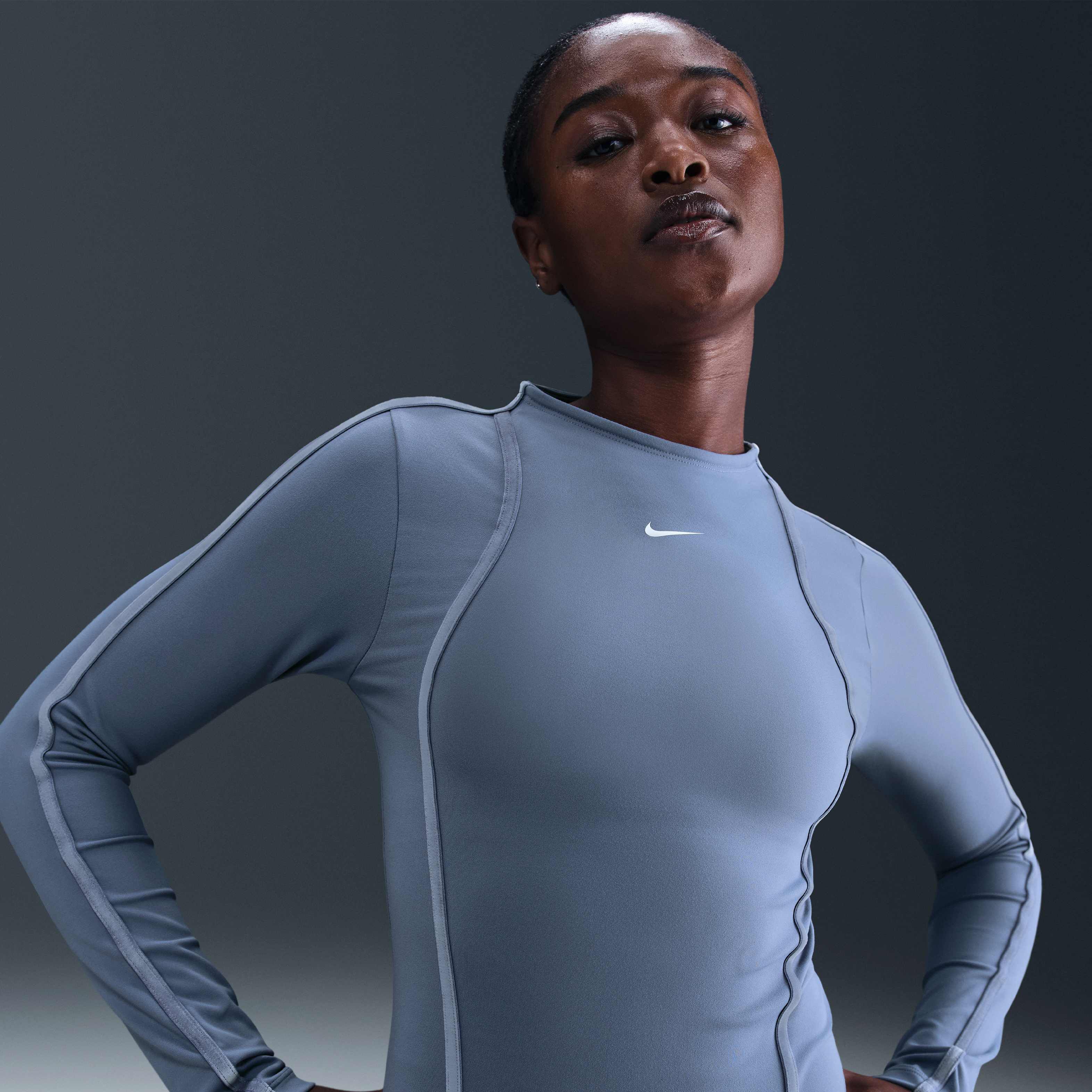 نايكي ون فيتد image number 0