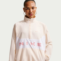 نايكي سبورتسوير