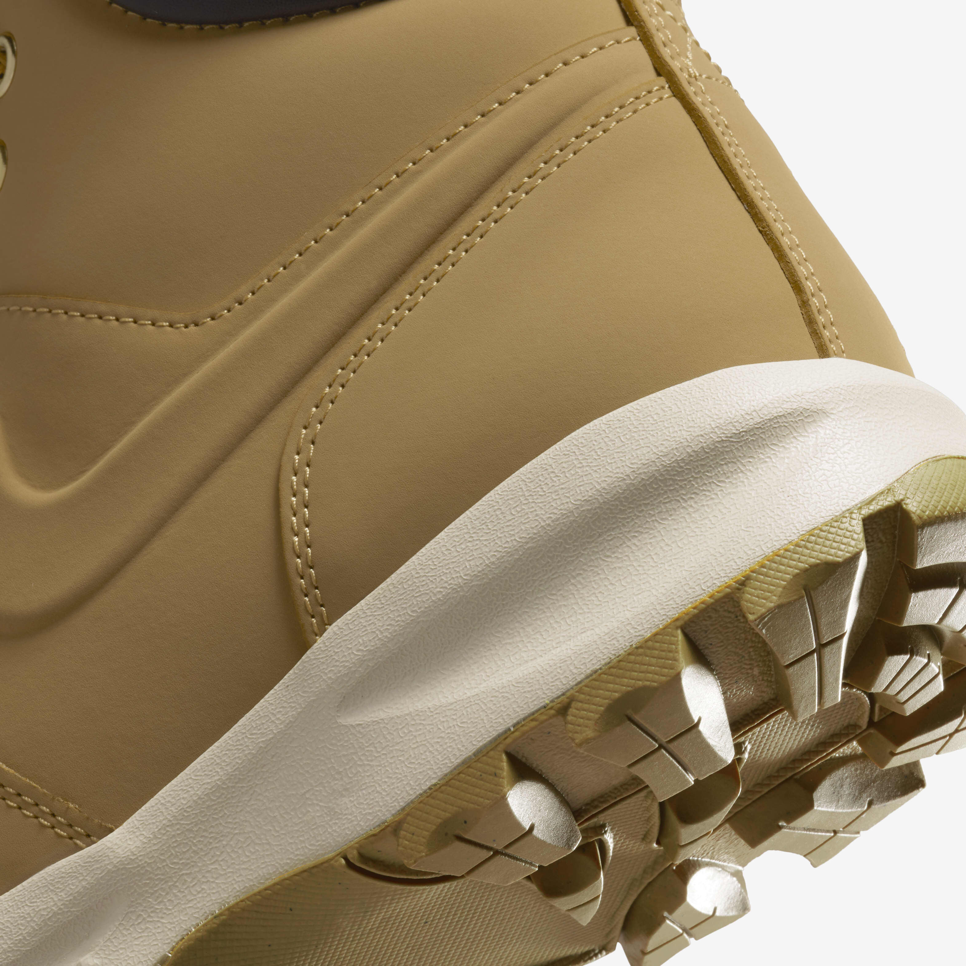 Buy Nike Manoa Leather Men s Boot Nike Saudi Official