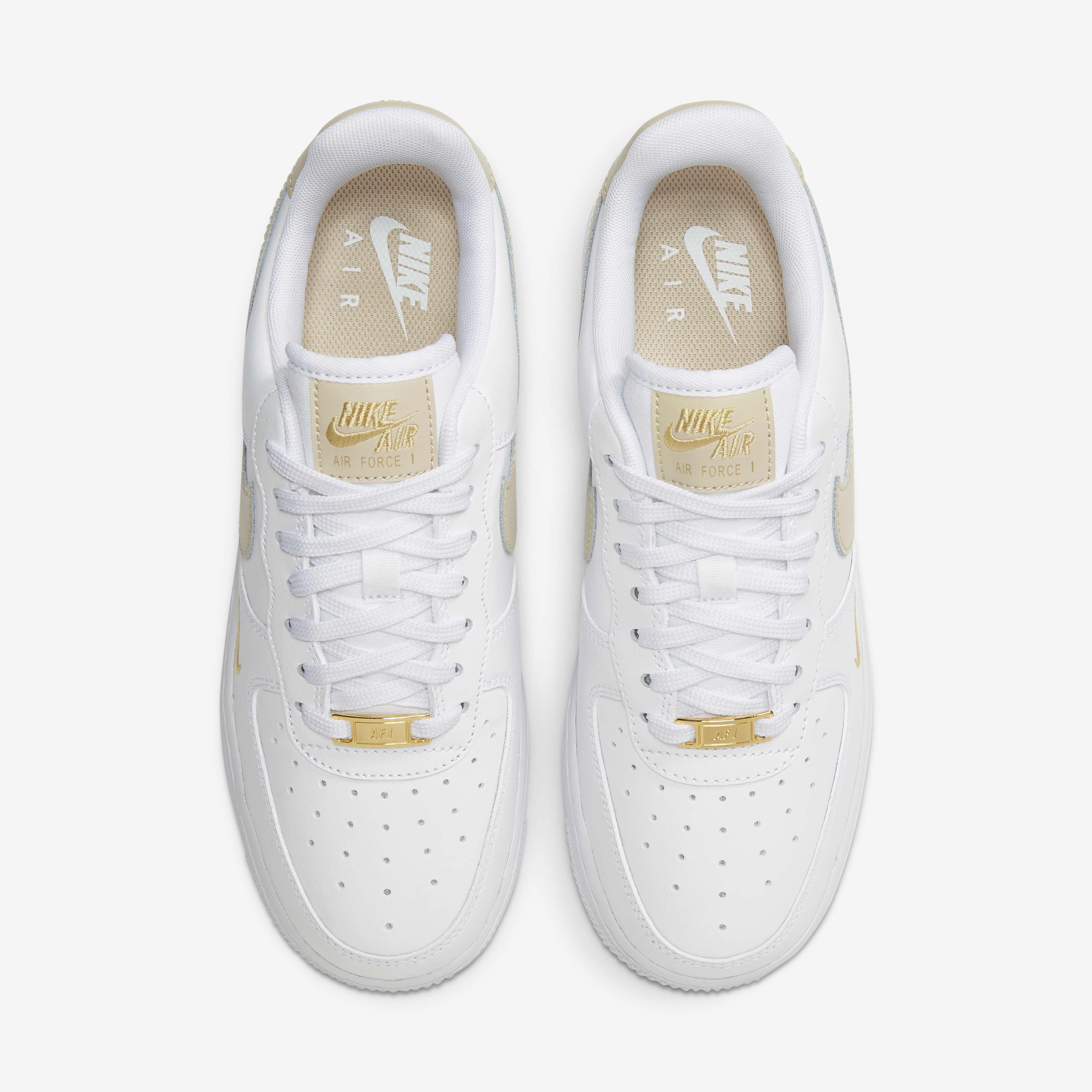 大人気 入手困難！Nike Air Force 1 '07 Essential White Rattan Women's White & Rattan Nike Air Force 1 '07 07 ESS Shoes 9.5