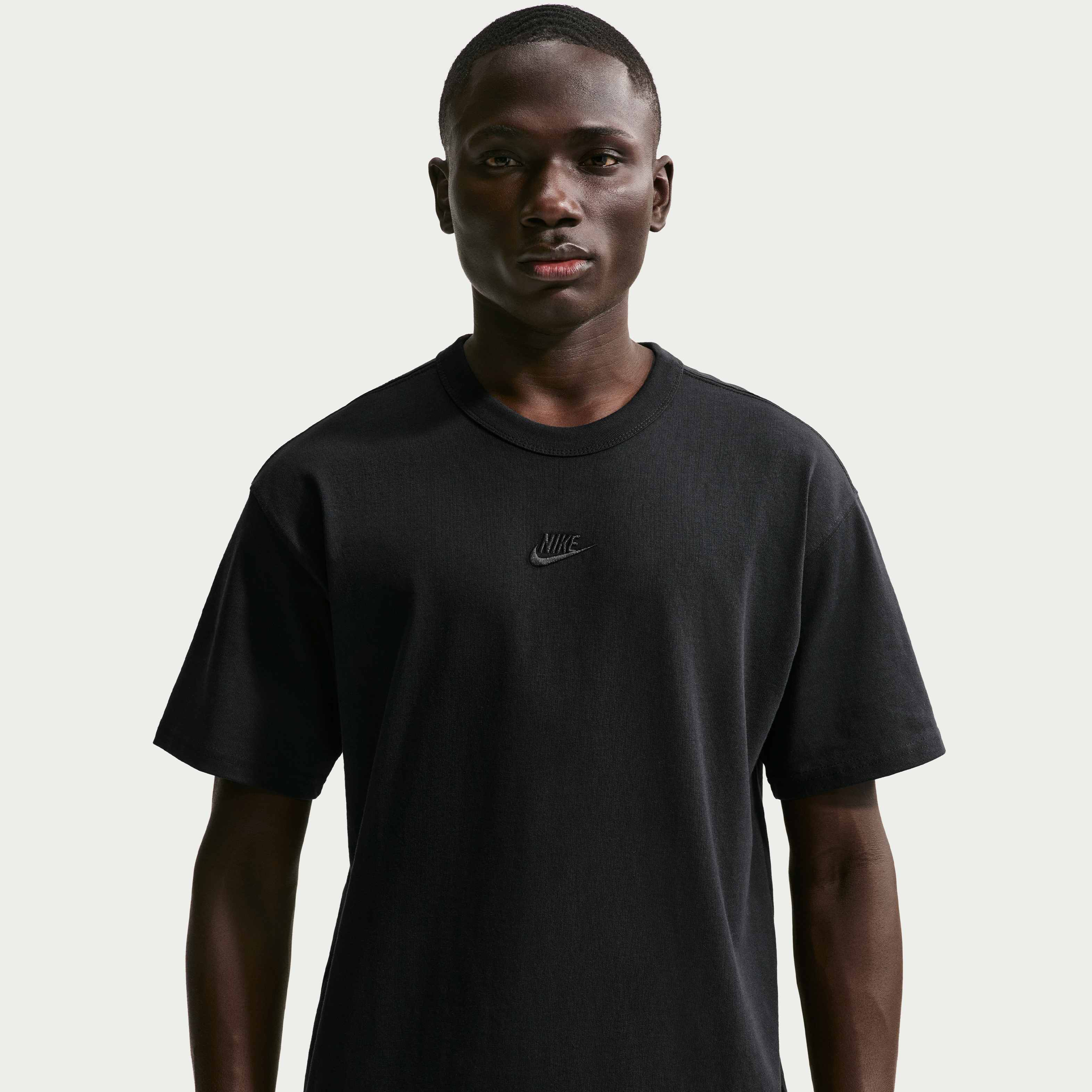 Nike Sportswear Premium Essentials image number 0