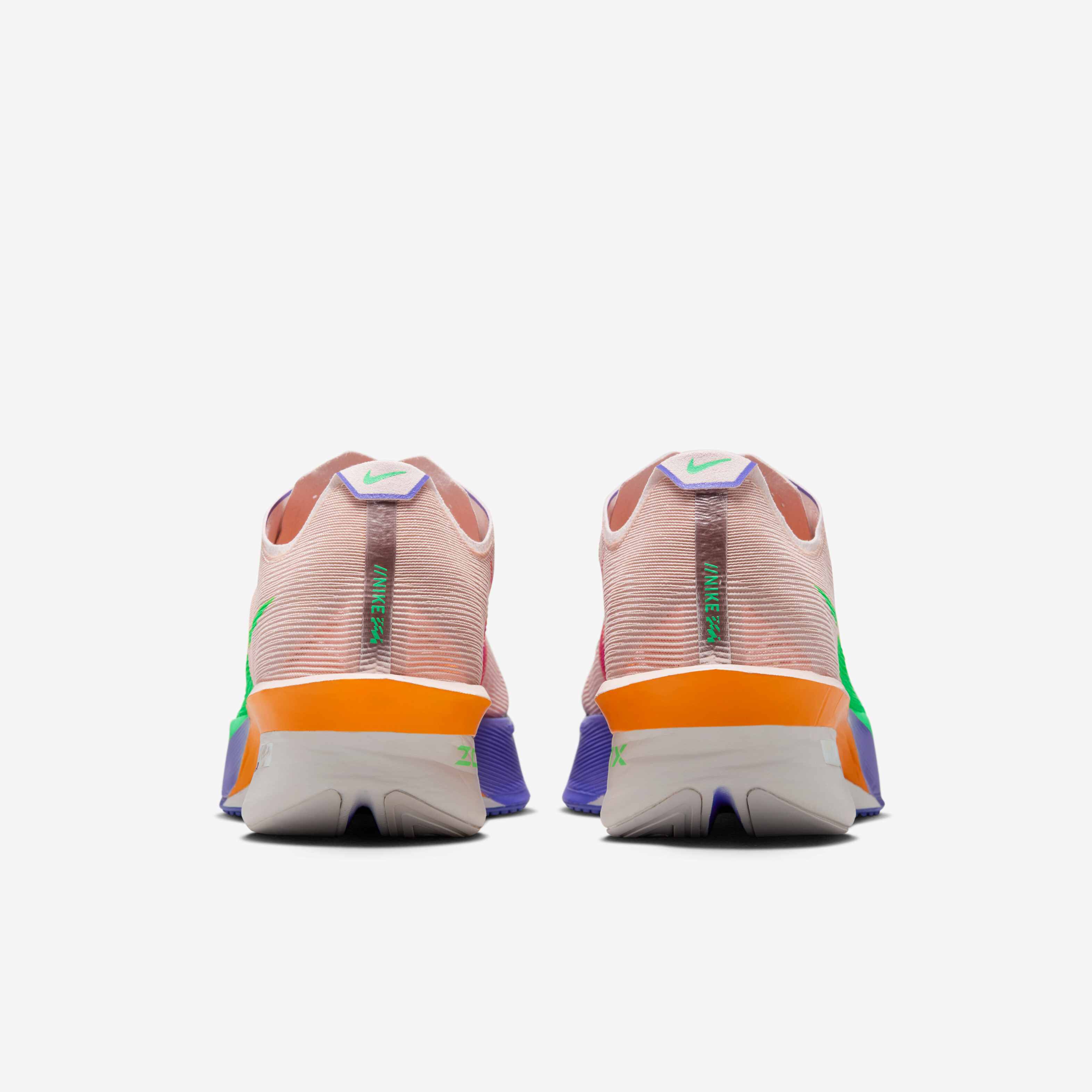 نايكي فيبورفلاي 4 'إليود كيبشوجي' image number 5