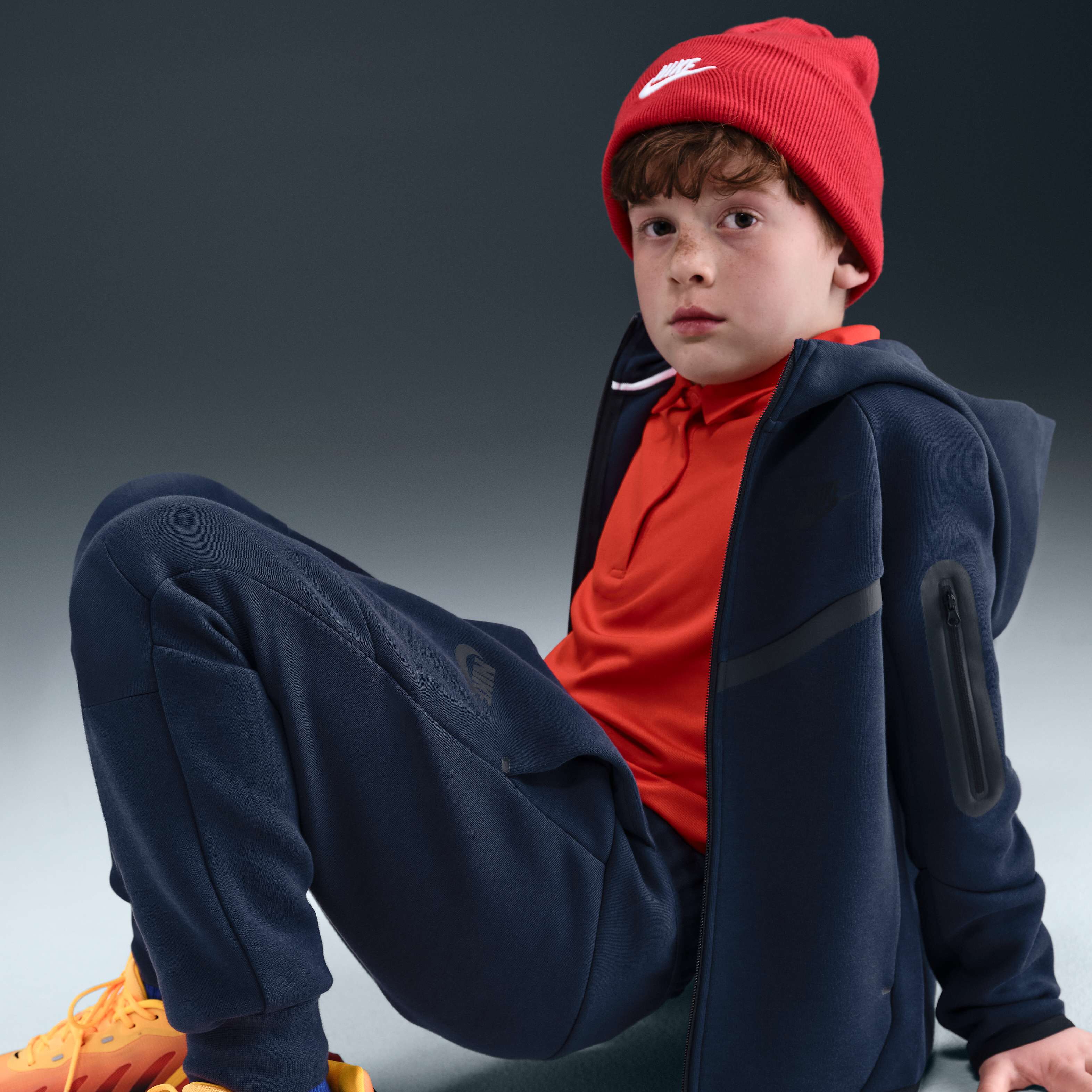 Nike Sportswear Tech Fleece image number 4