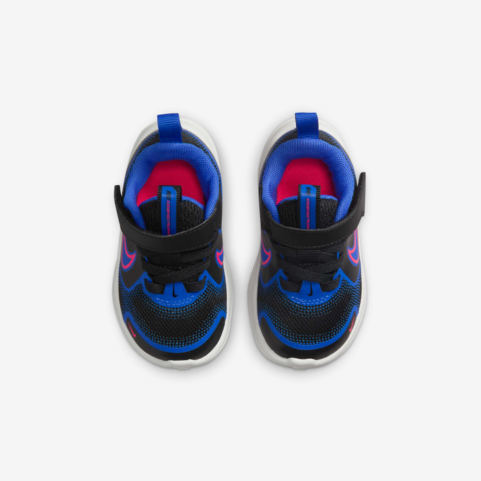 Nike Cosmic Runner image number 3 Nike Cosmic Runner image number 3