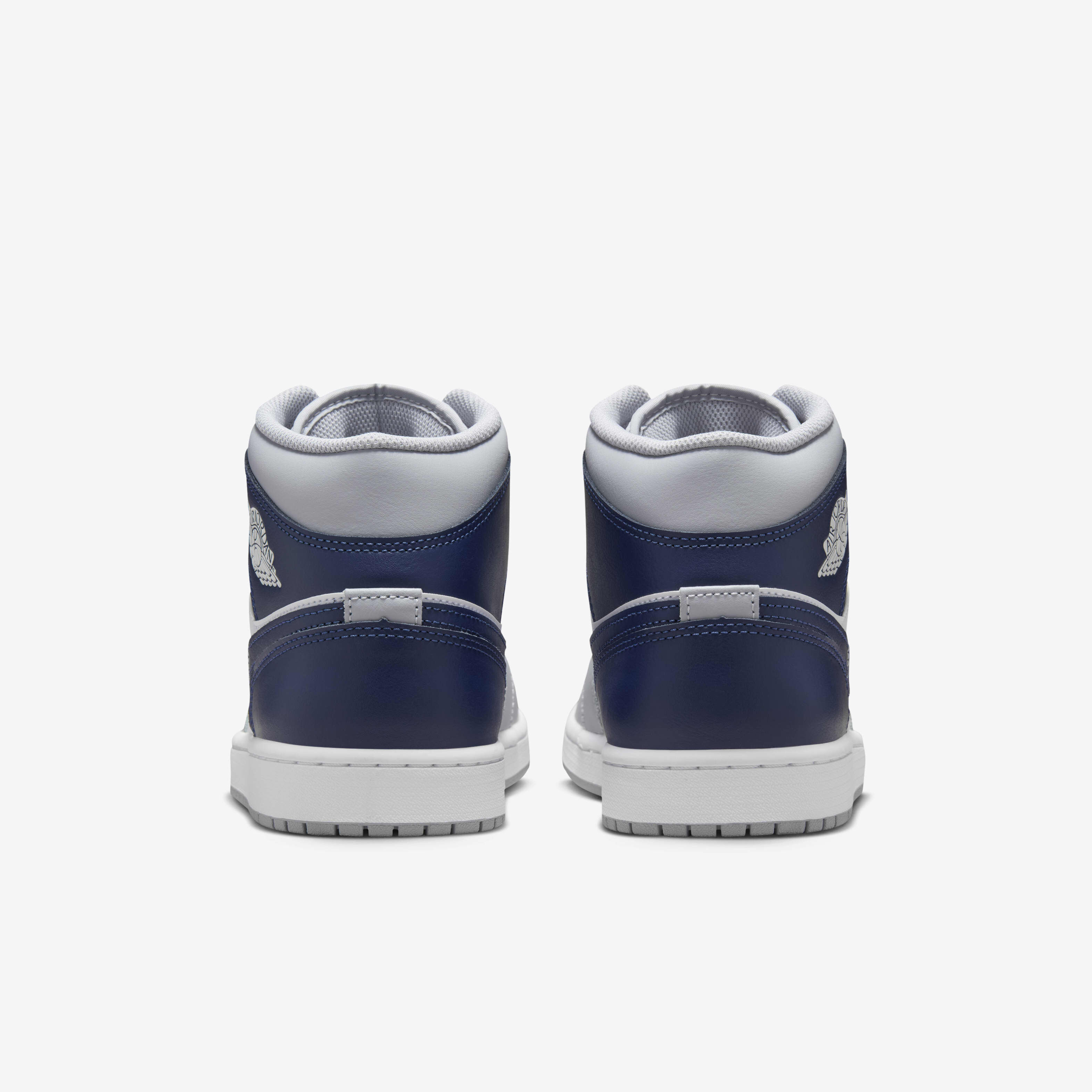 اير جوردن 1 ميد image number 5