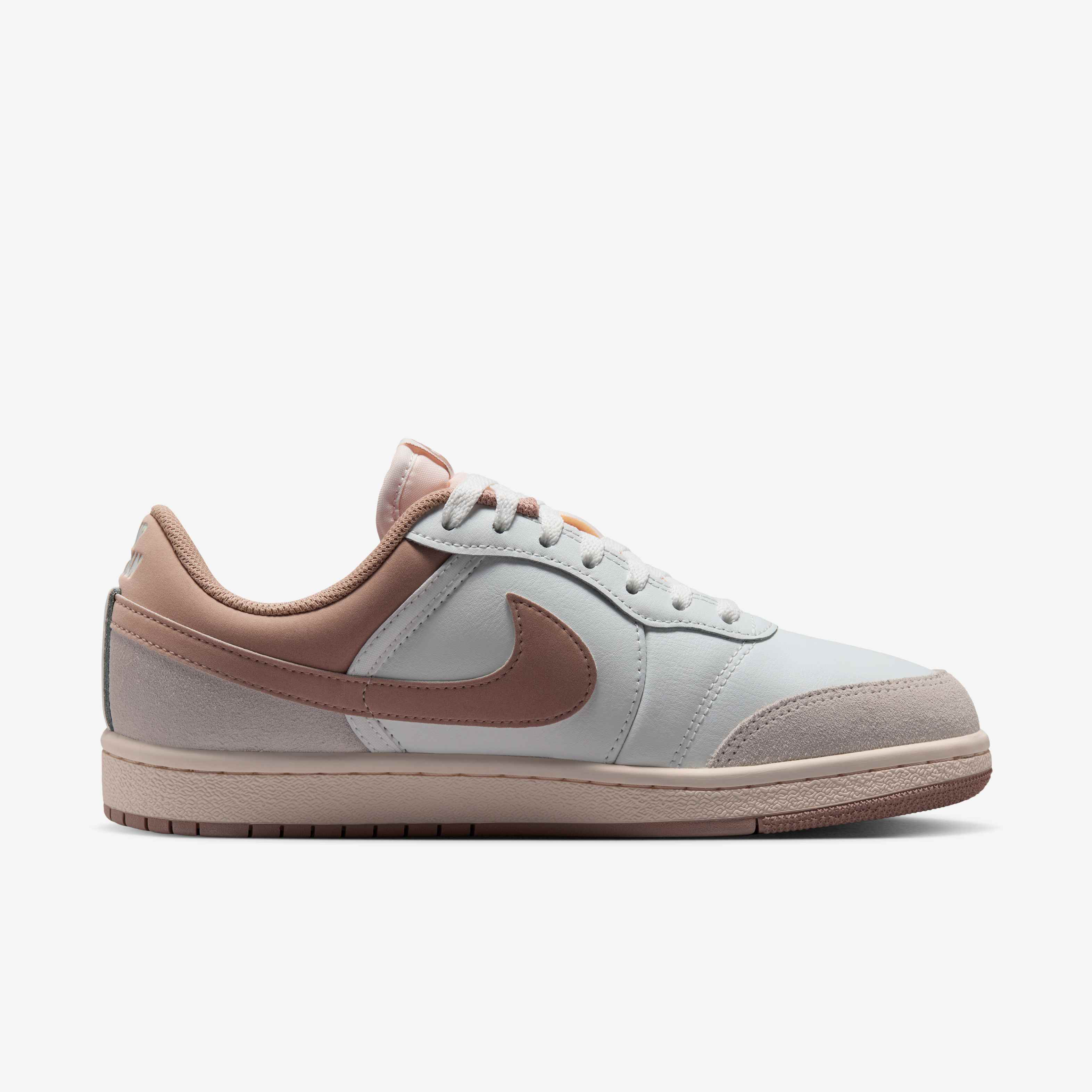Air Jordan Skyline Low image number 13