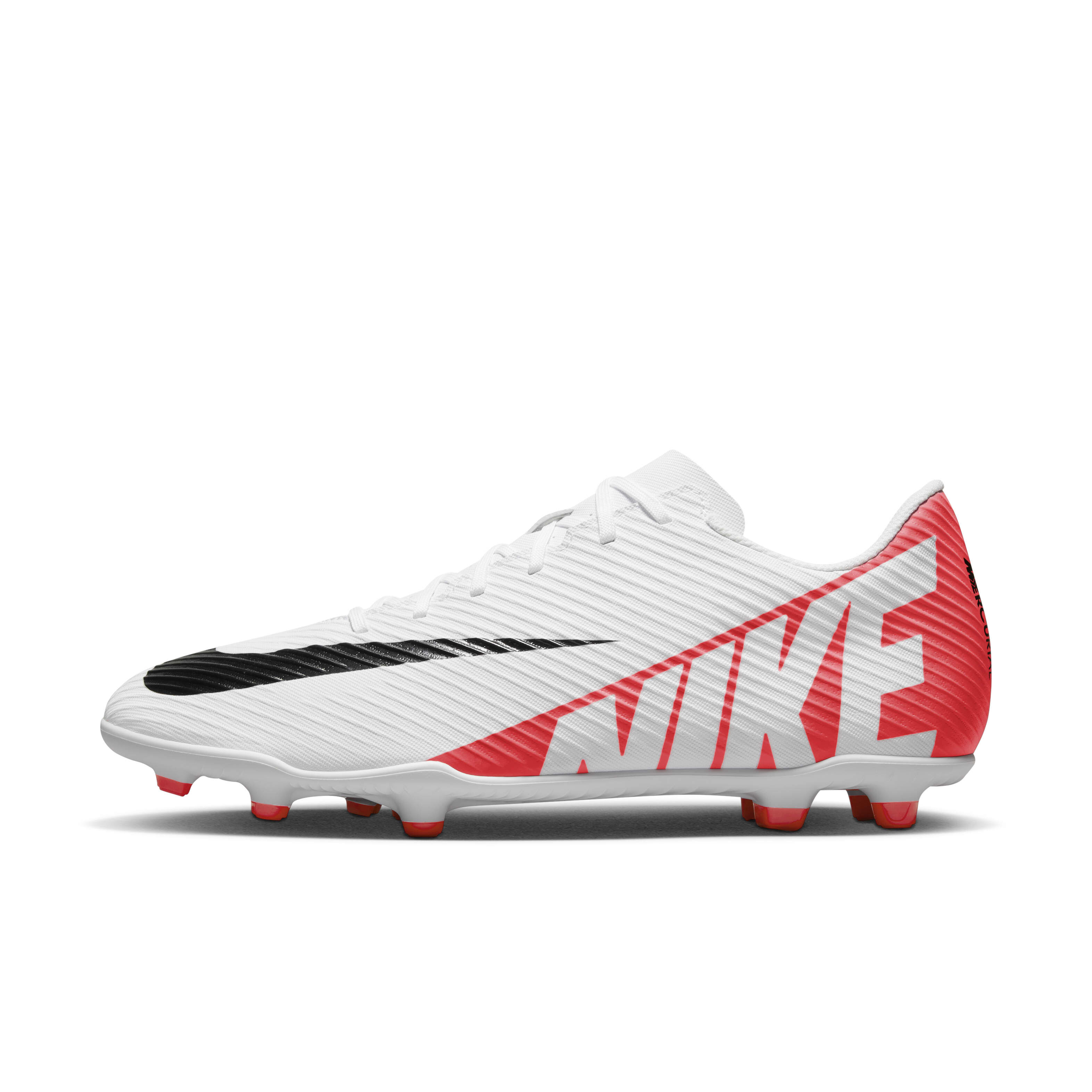 Nike Mercurial Vapor 15 Club image number 0
