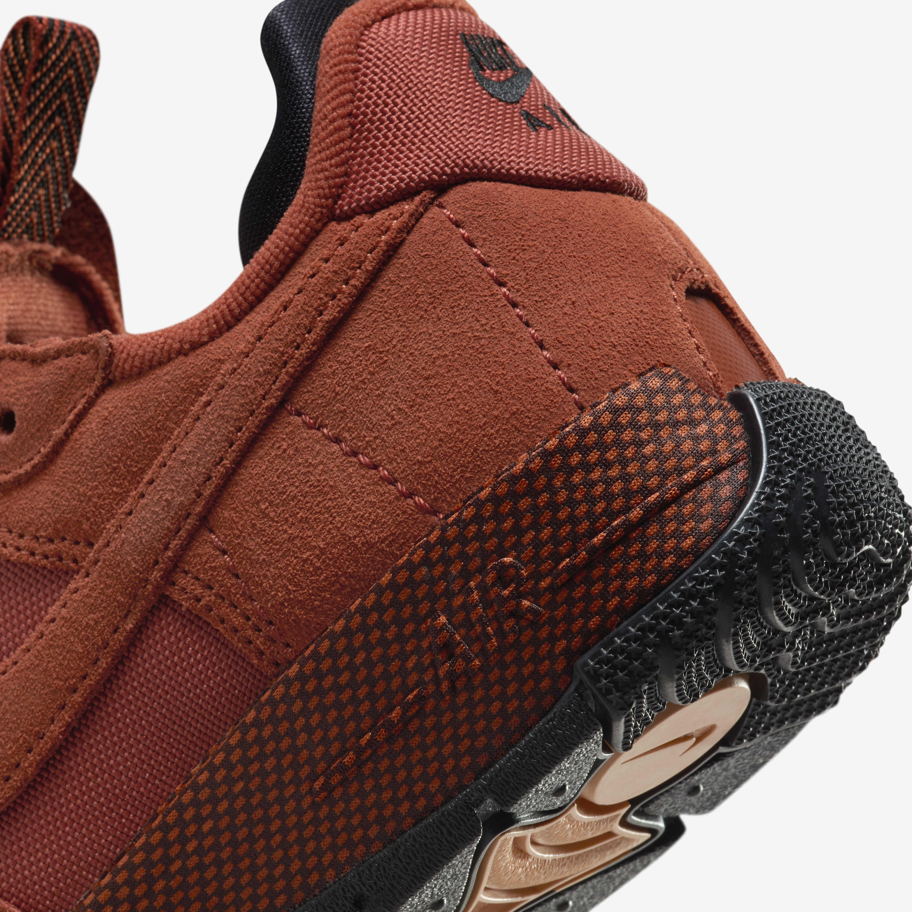 اير فورس 1 وايلد image number 7