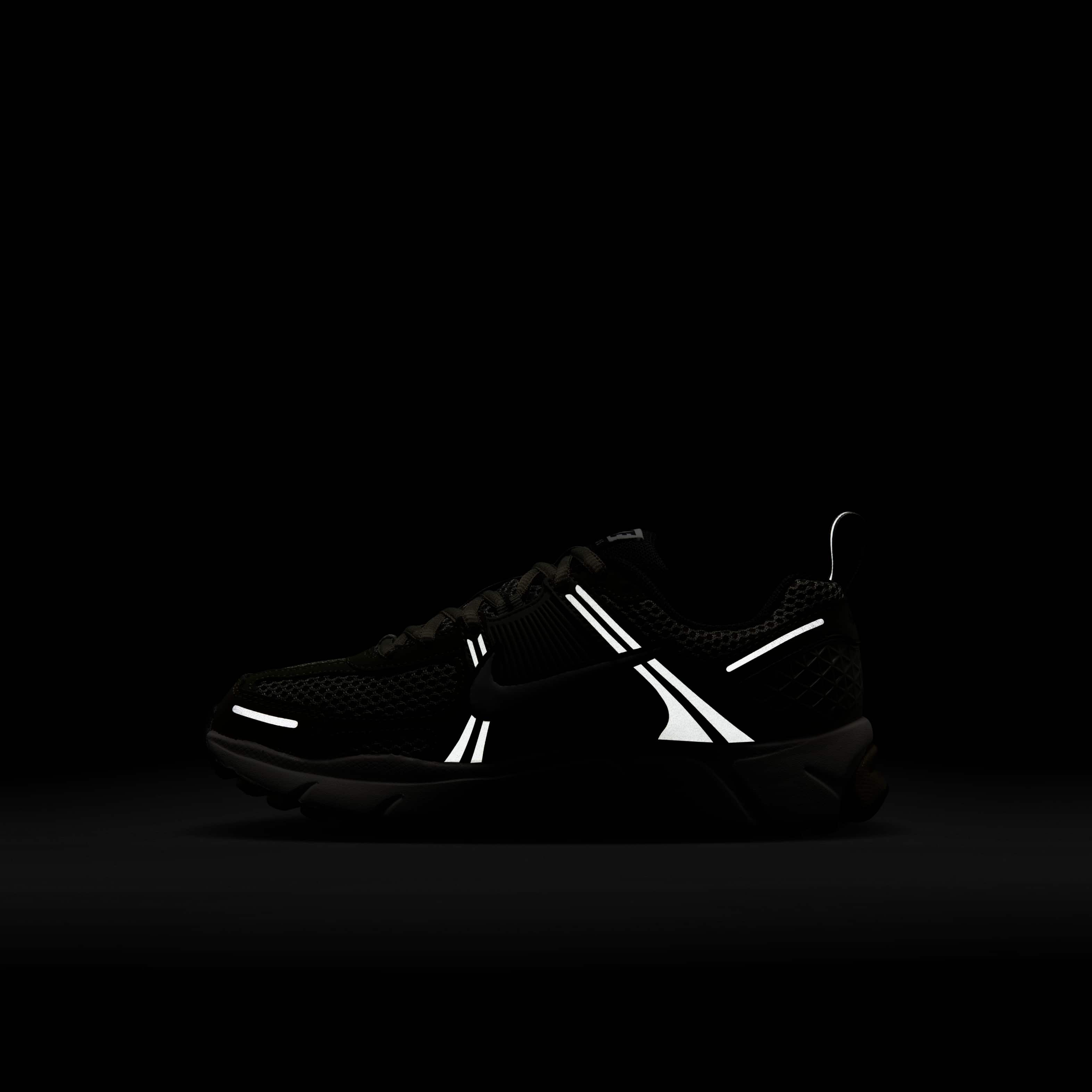 Nike Vomero 5 image number 11