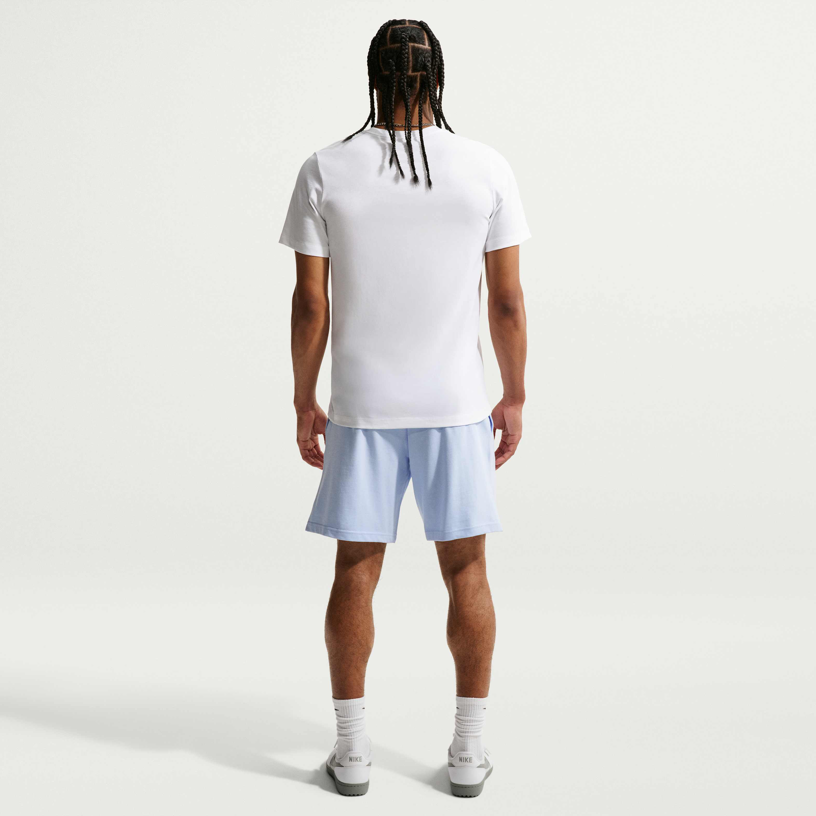 نايكي كلوب image number 4