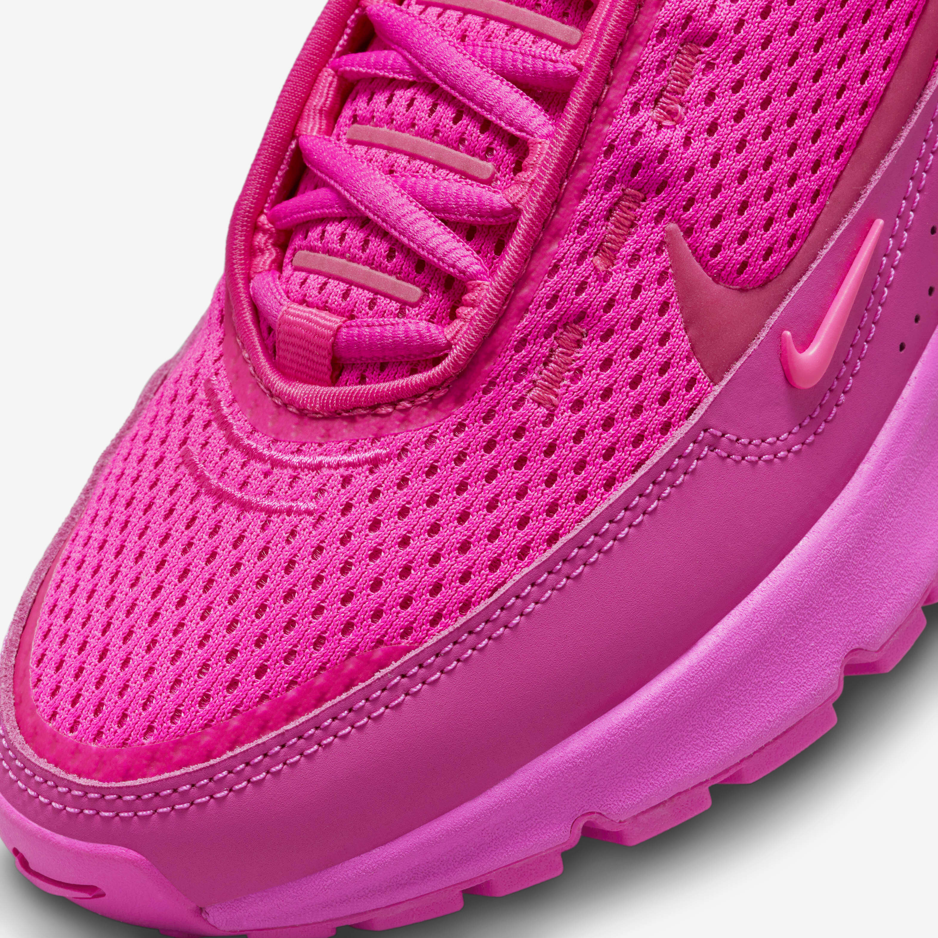 Nike thea runners point best sale