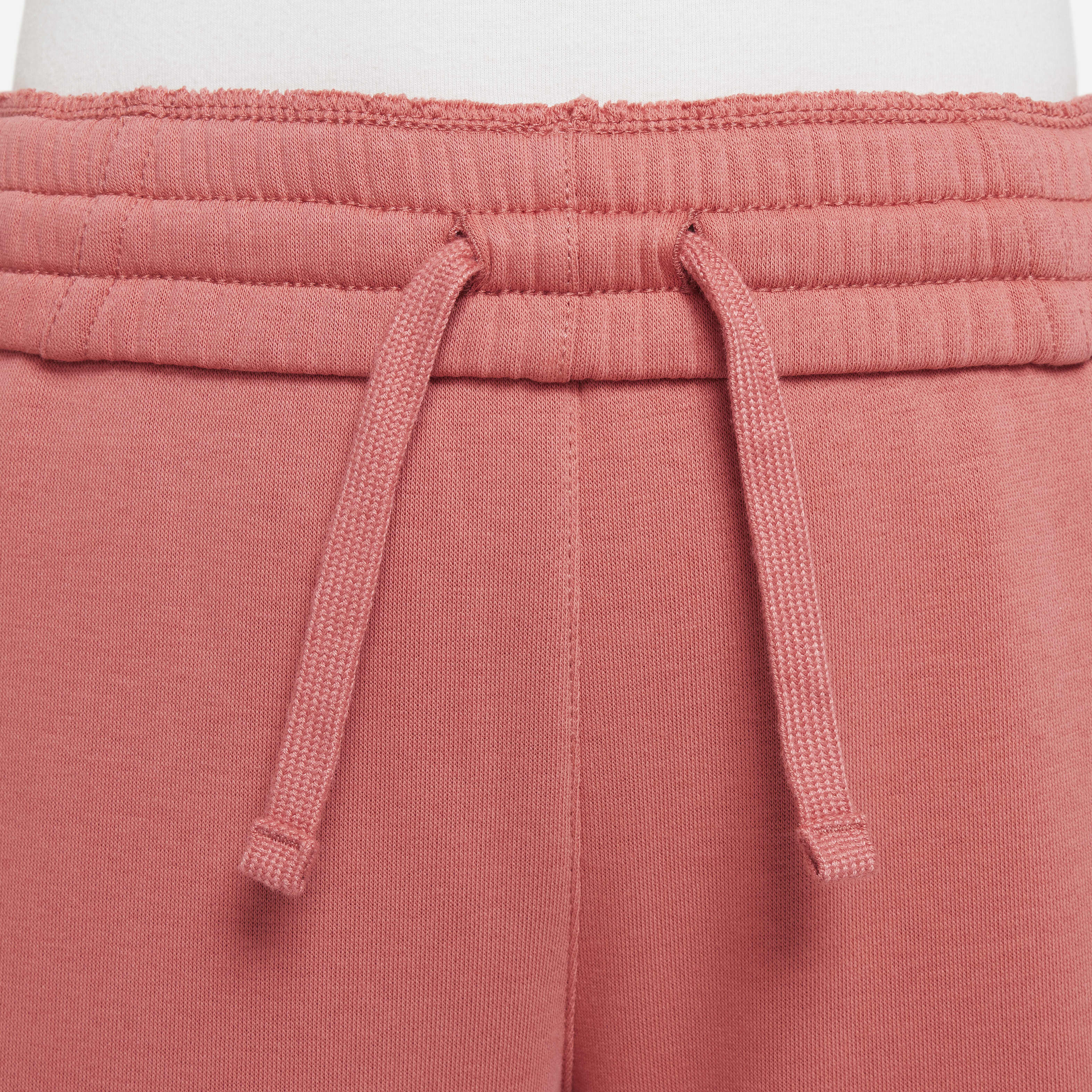 نايكي سبورتسوير كلوب فليس image number 2