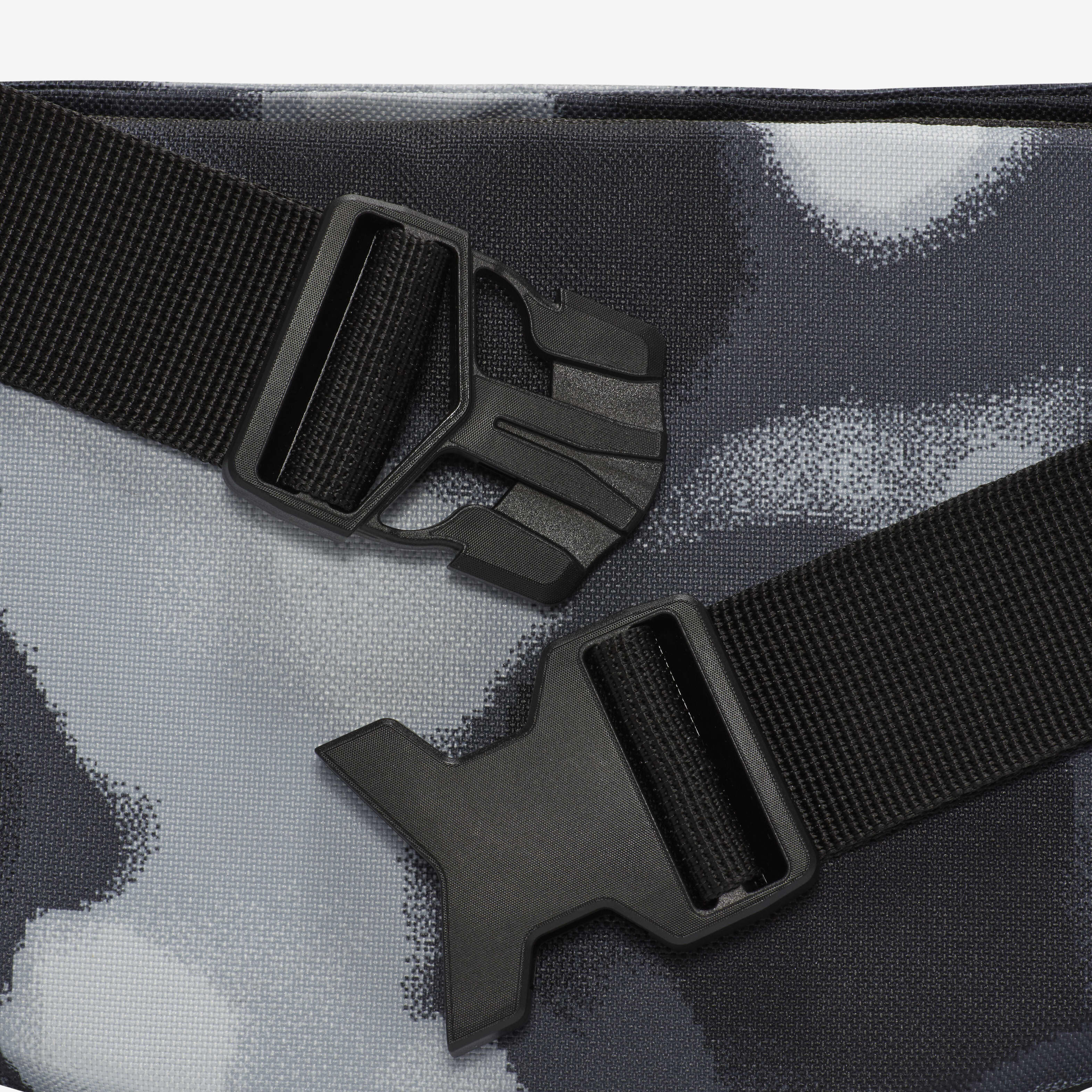 Nike Heritage image number 6