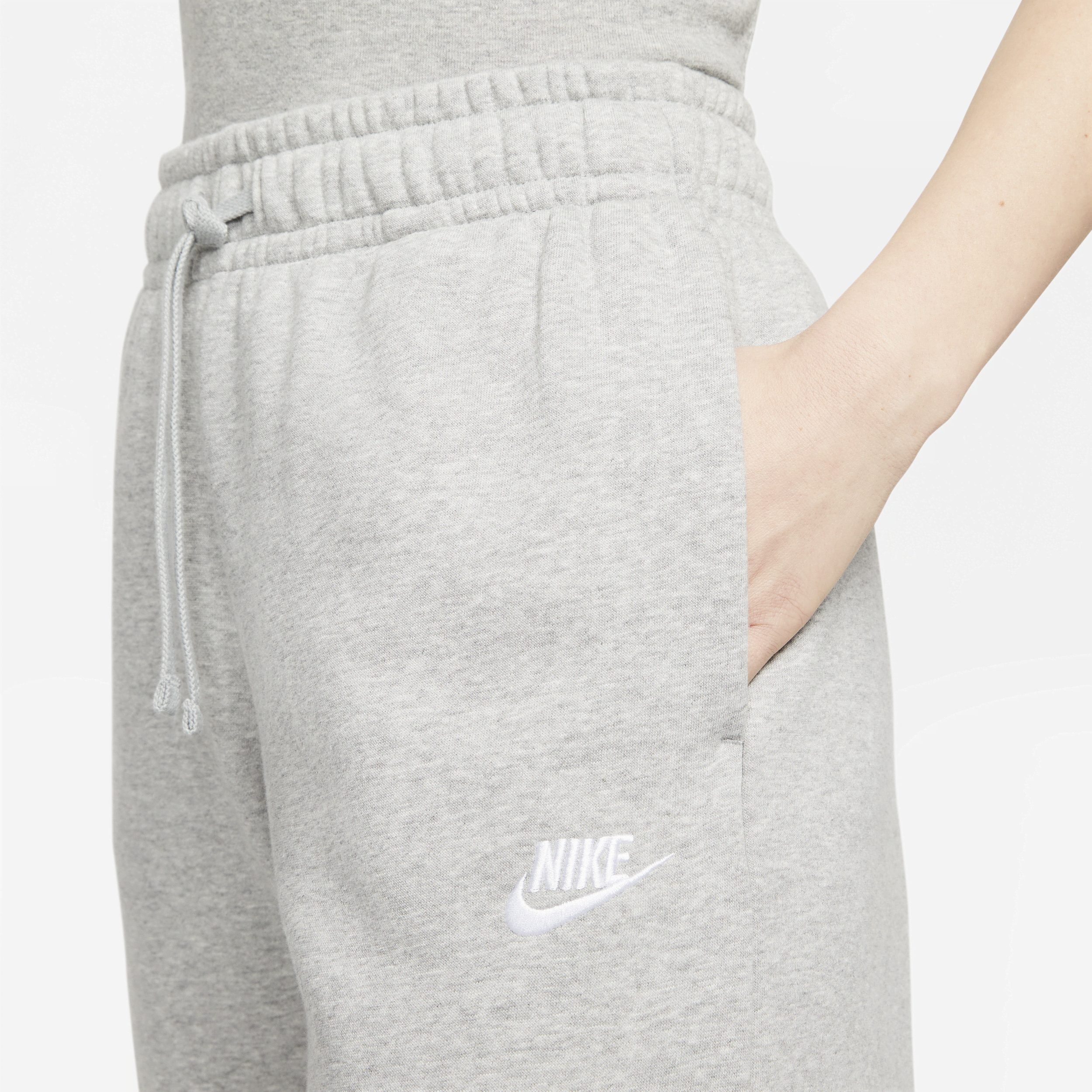 long nike tracksuit bottoms