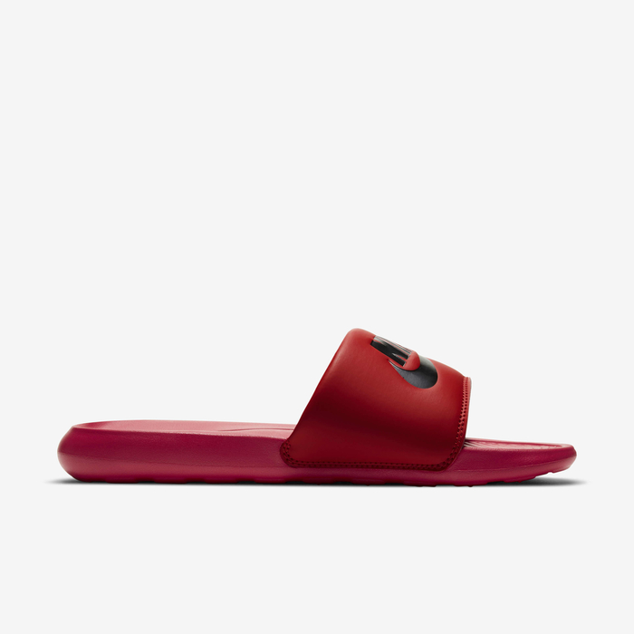 Nike Victori One image number 3 Nike Victori One image number 3