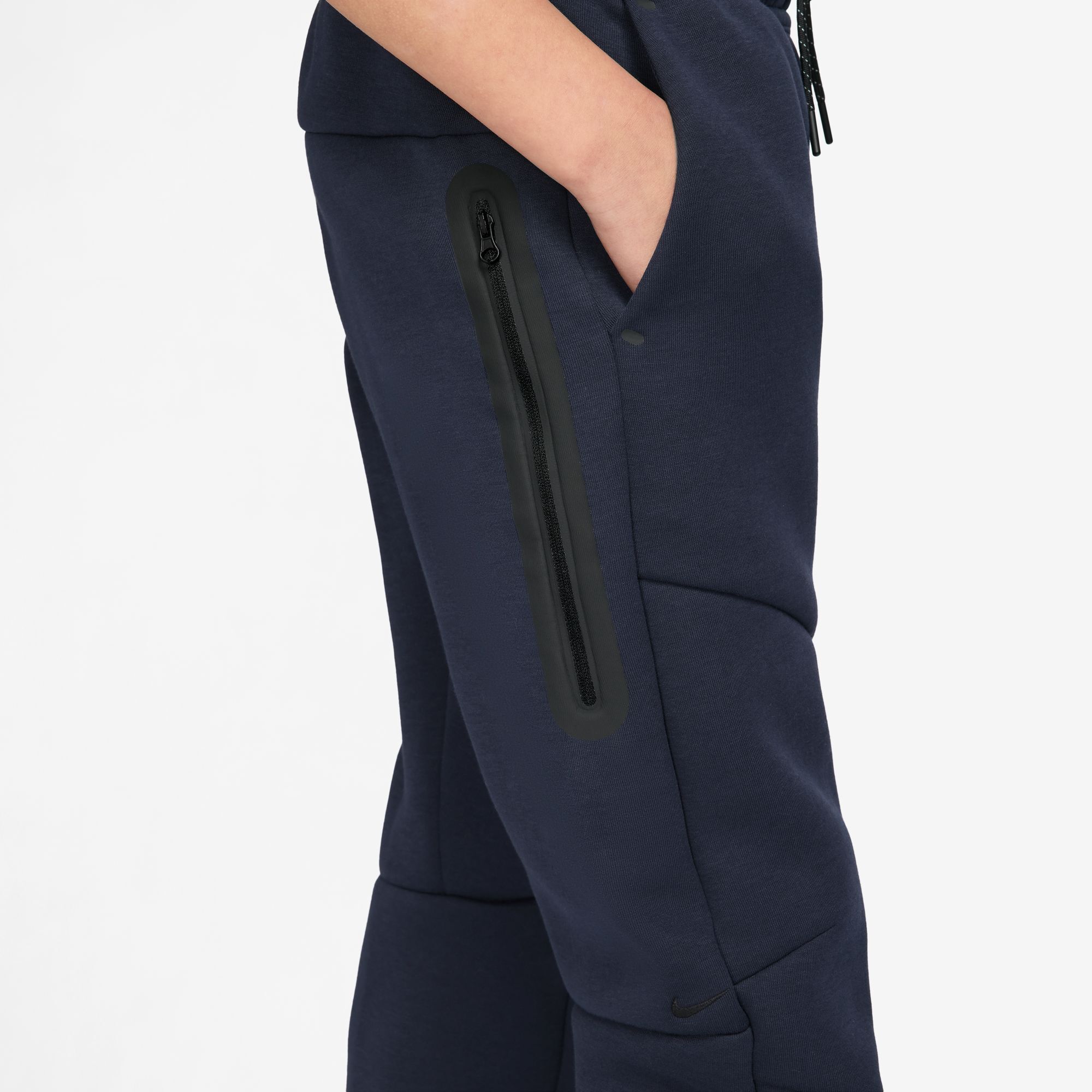 Nike Sportswear Tech Fleece image number 16