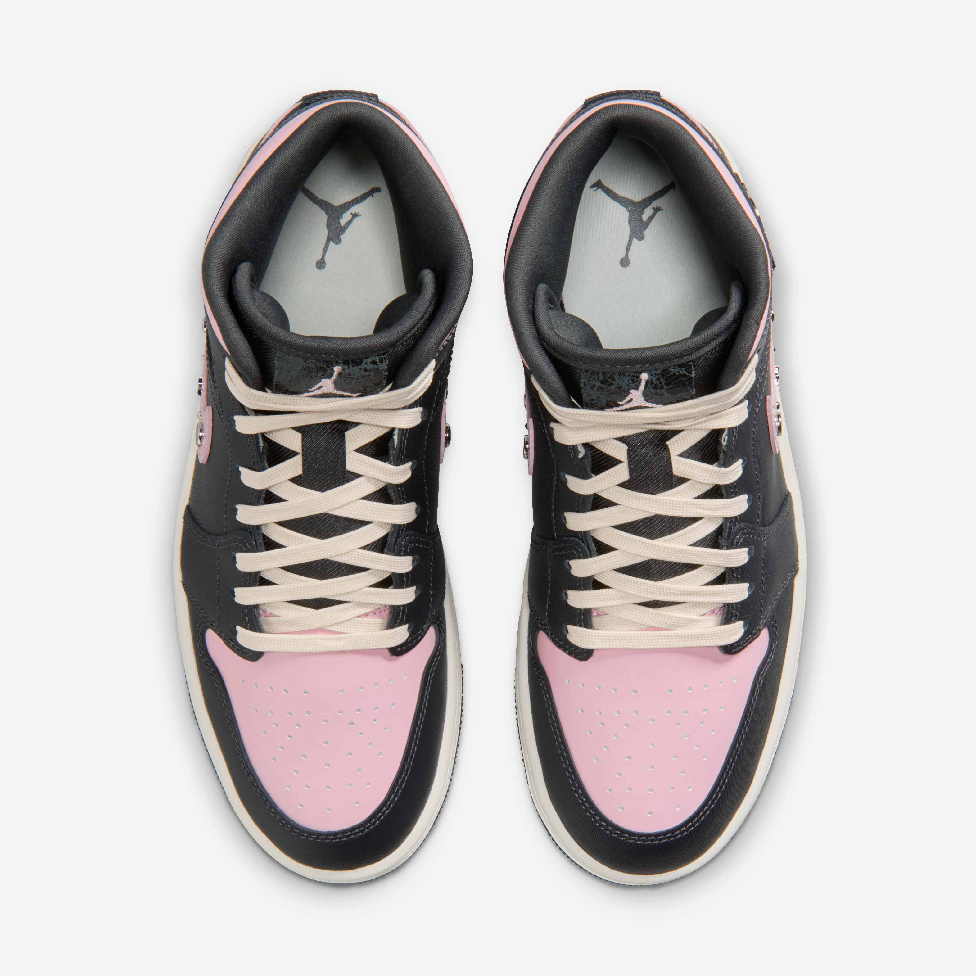 Air Jordan 1 Mid SE image number 3