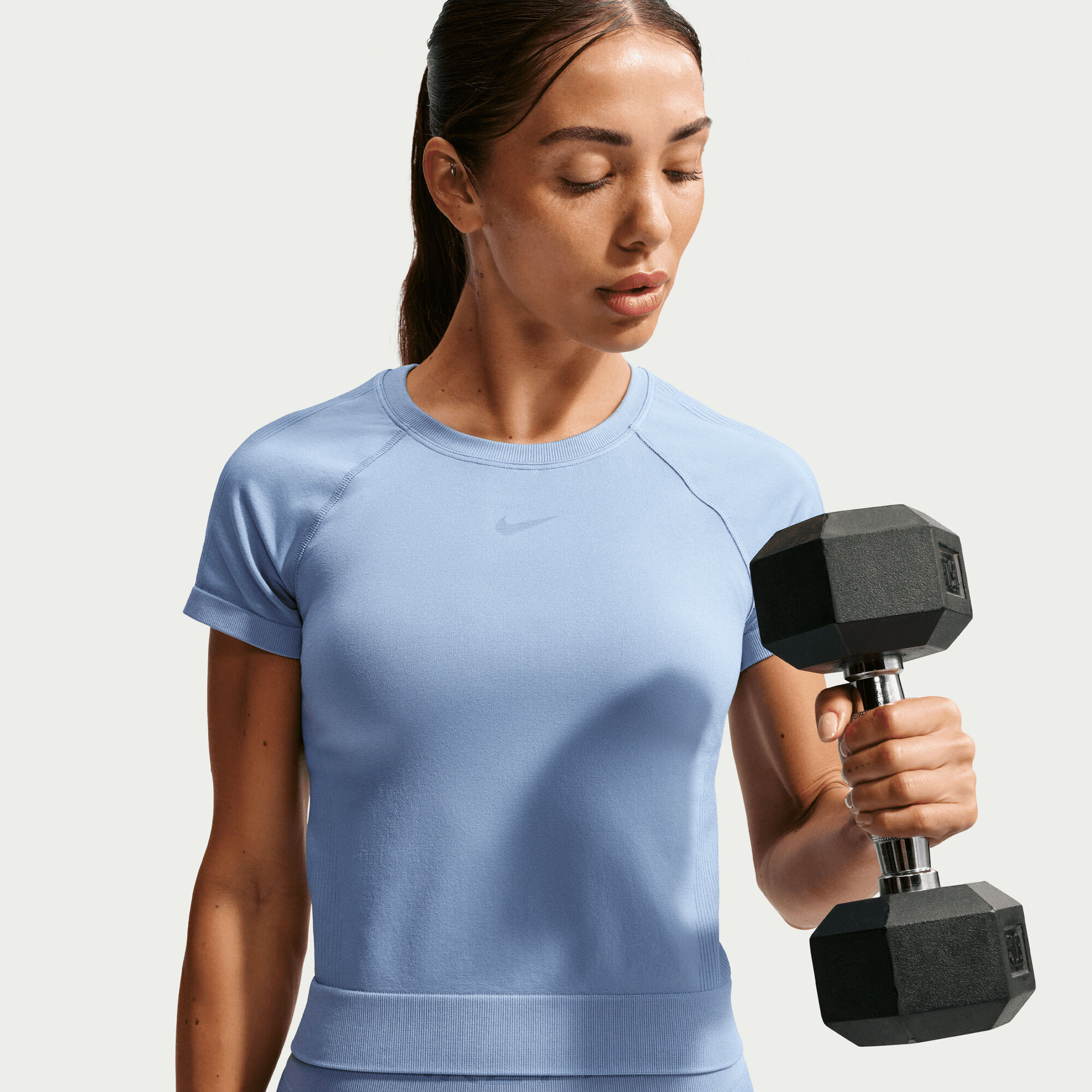 Zoom image