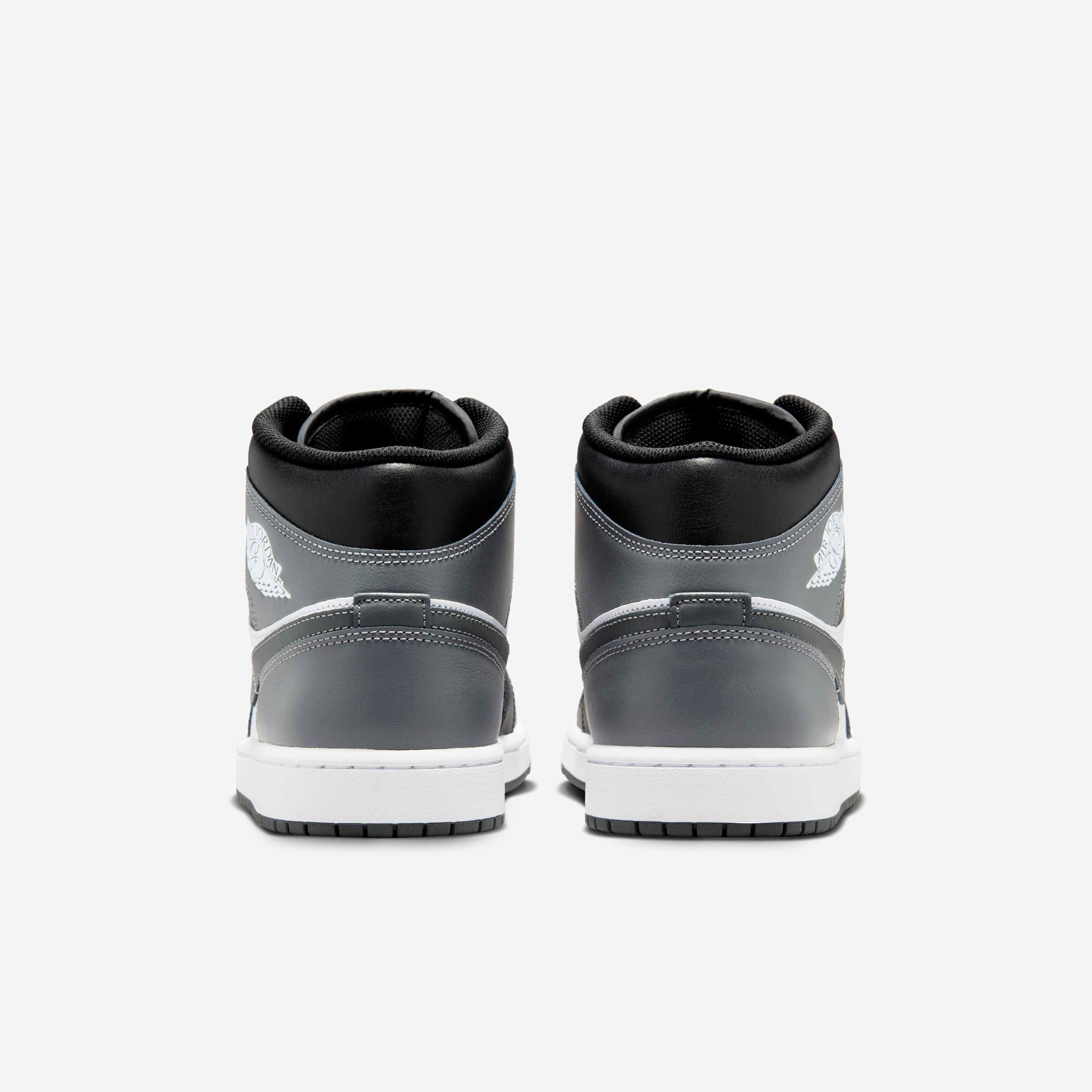 Air Jordan 1 Mid image number 5