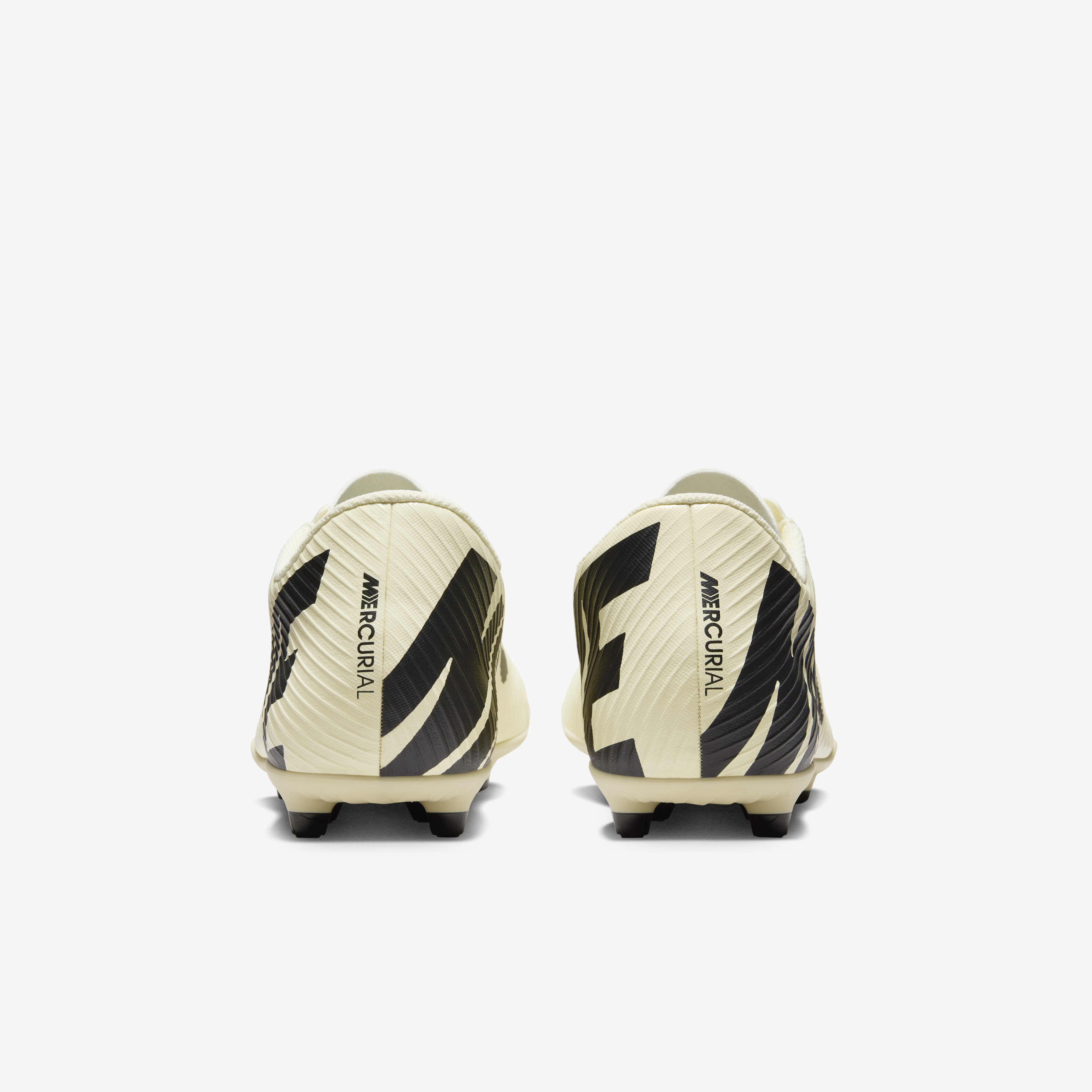 Nike Mercurial Vapor 15 Club image number 5